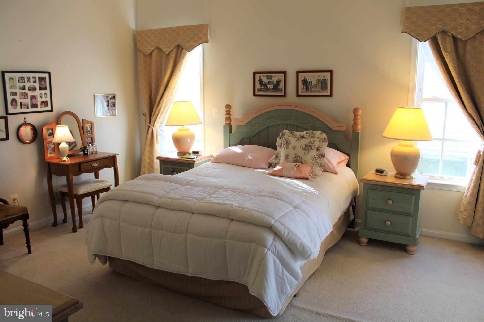 EASTON CLUB EAST - Residential