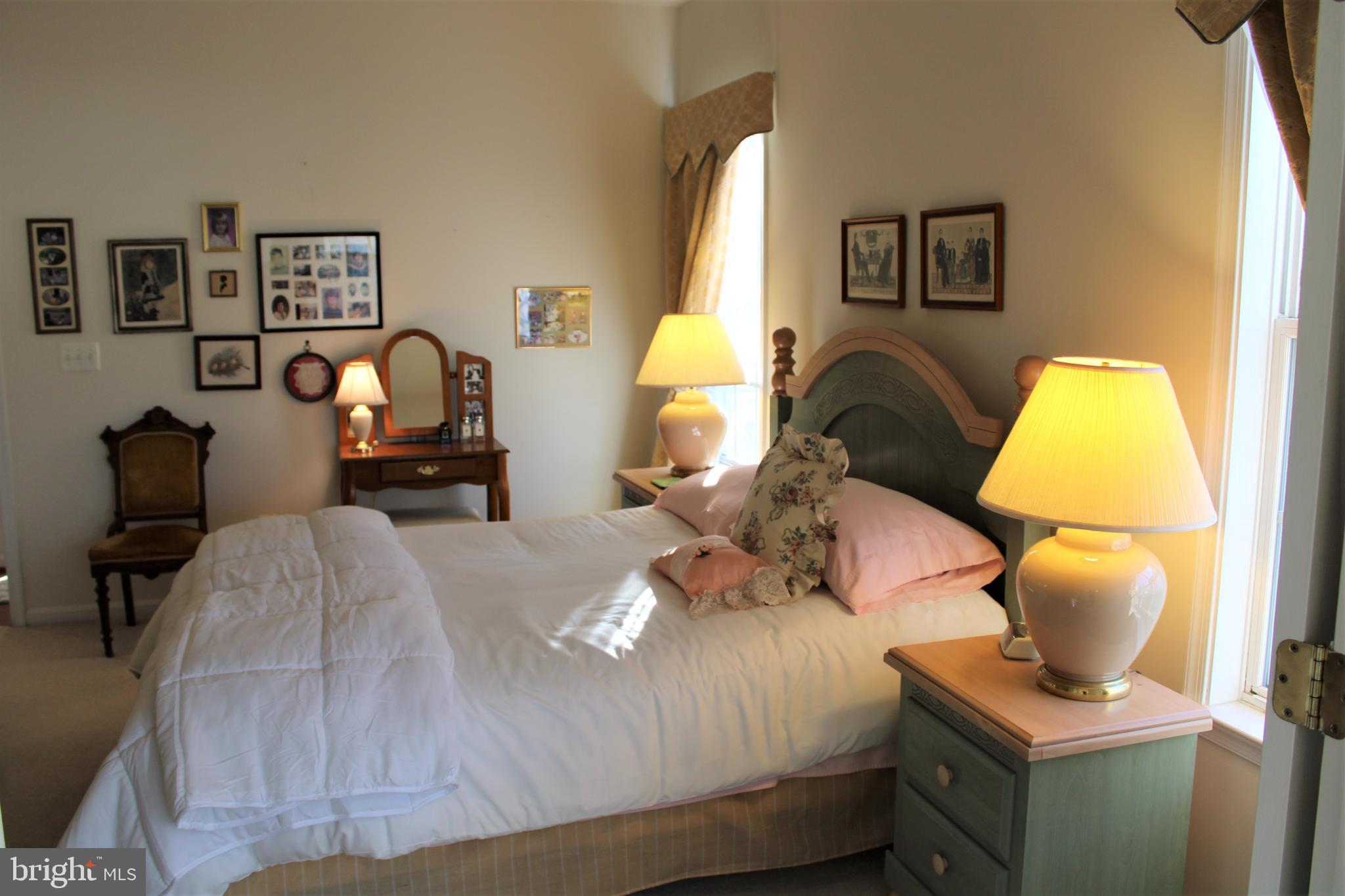 EASTON CLUB EAST - Residential