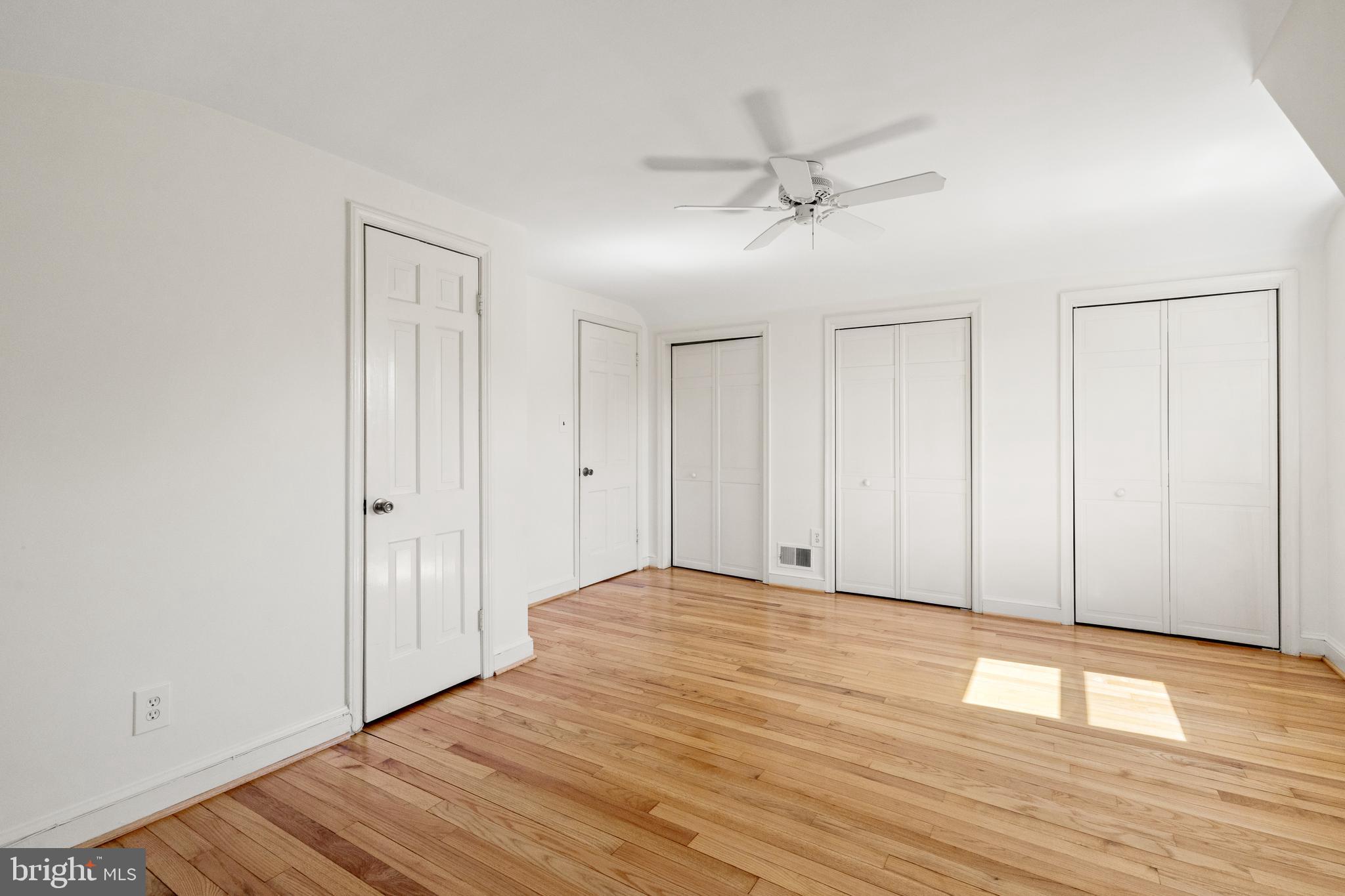 WOODMOOR - Residential