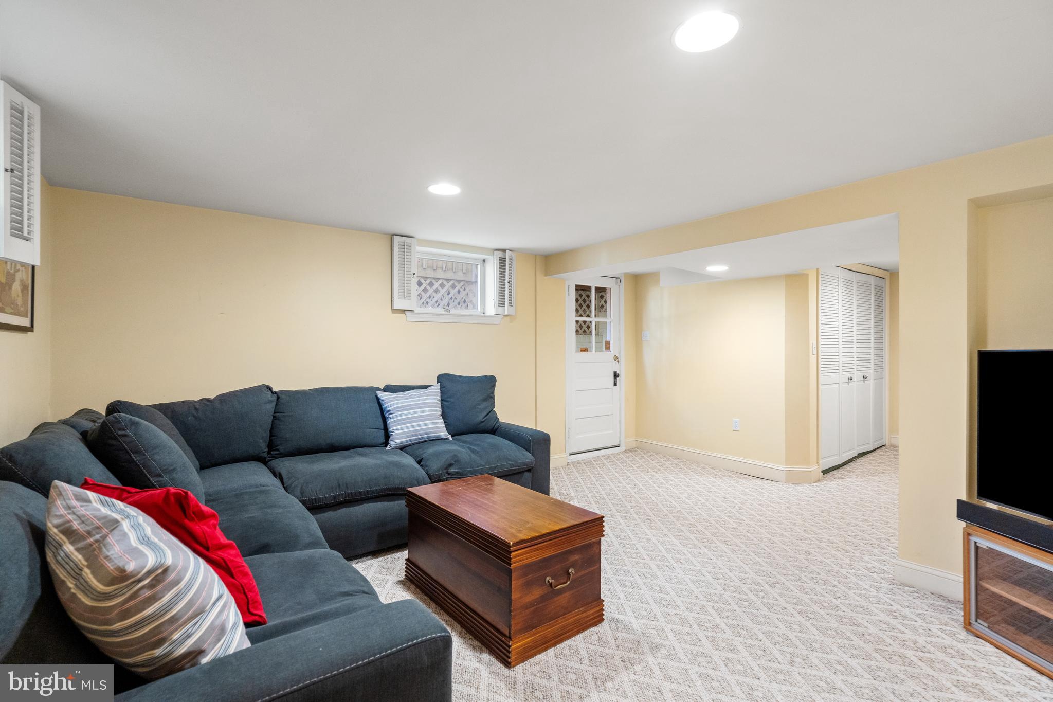 WOODMOOR - Residential