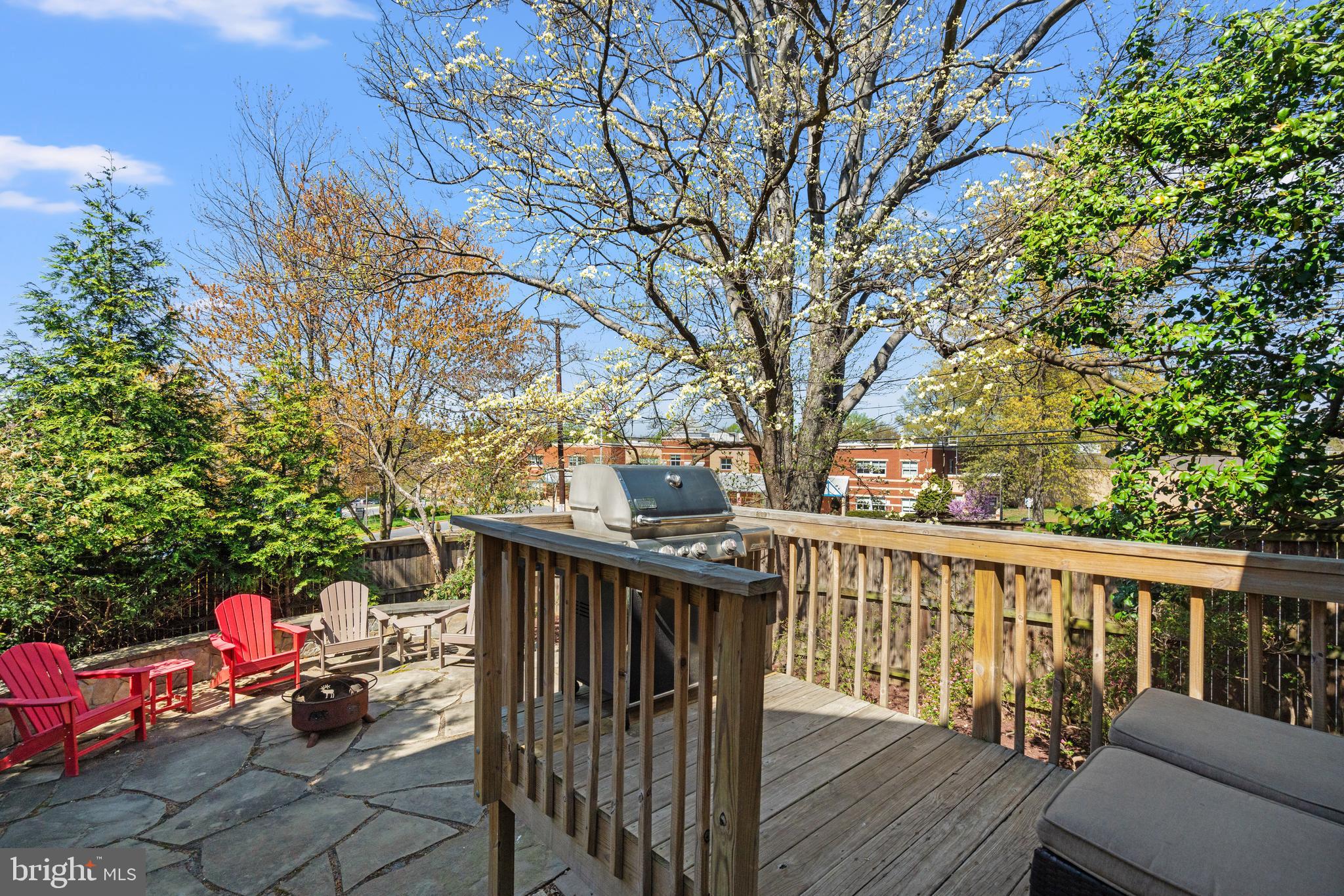 WOODMOOR - Residential