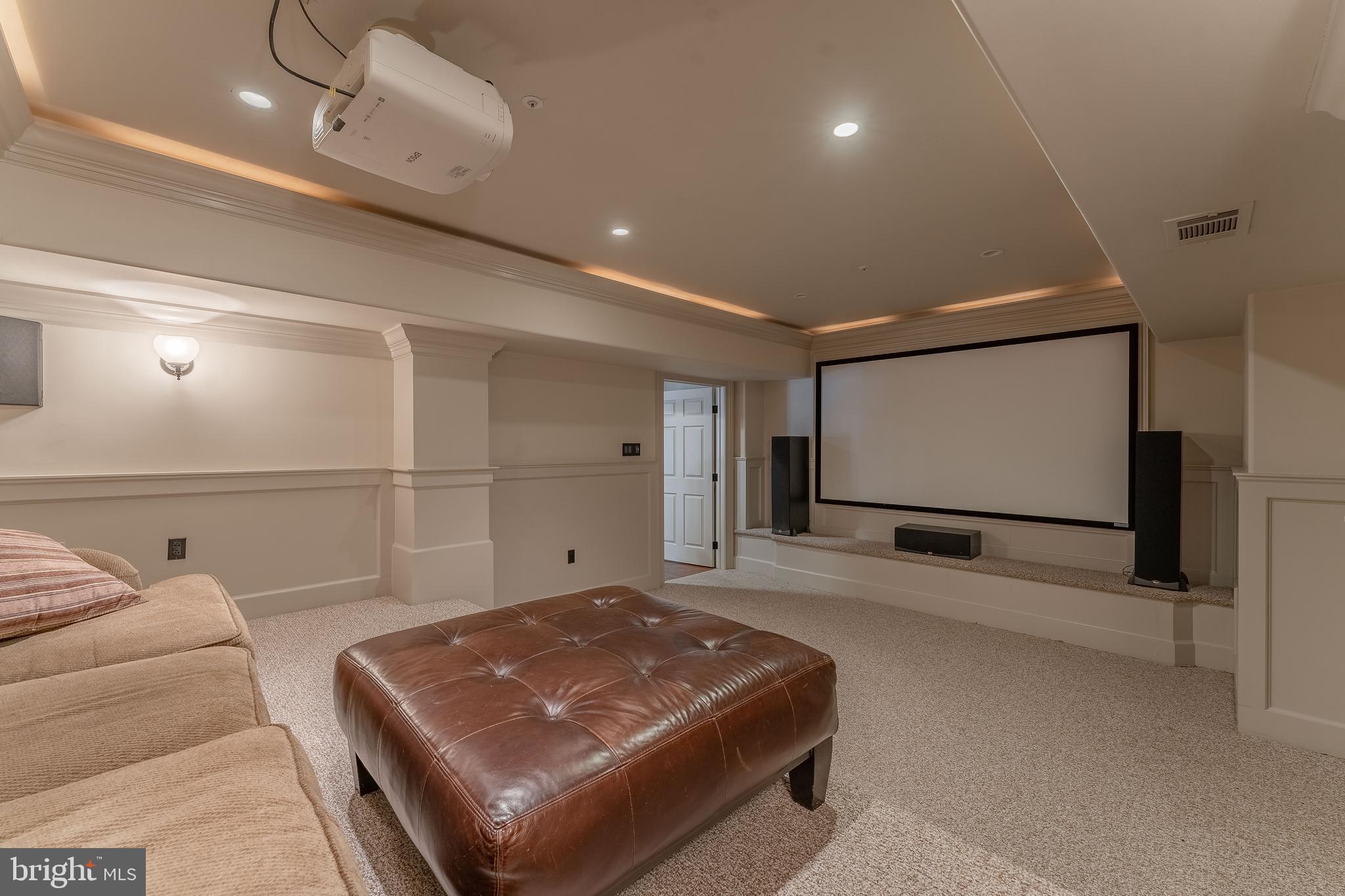 SPRINGTON CHASE - Residential