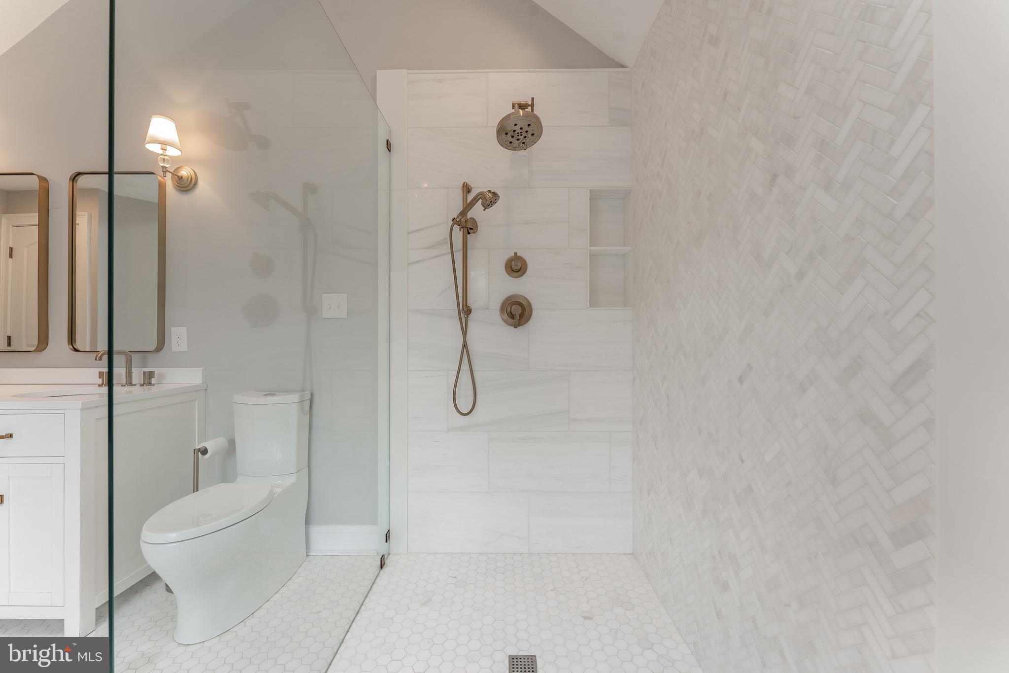 SPRINGTON CHASE - Residential