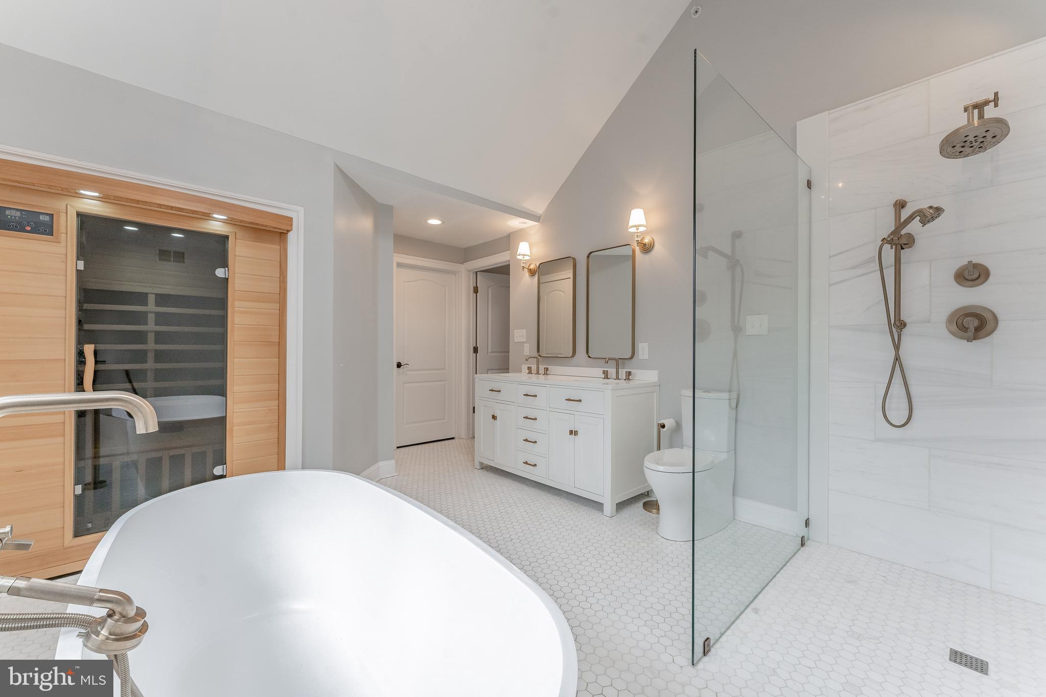 SPRINGTON CHASE - Residential