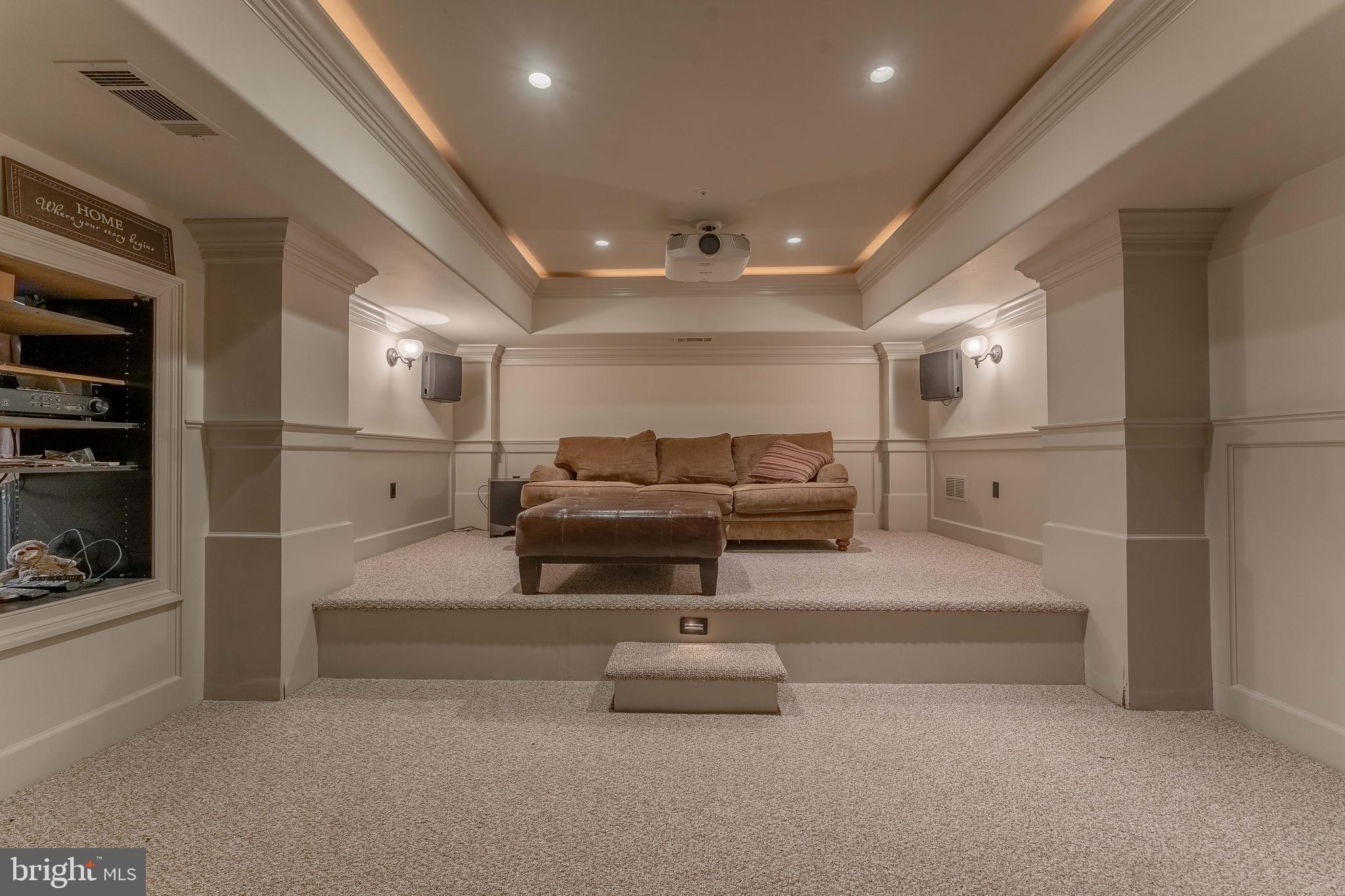 SPRINGTON CHASE - Residential