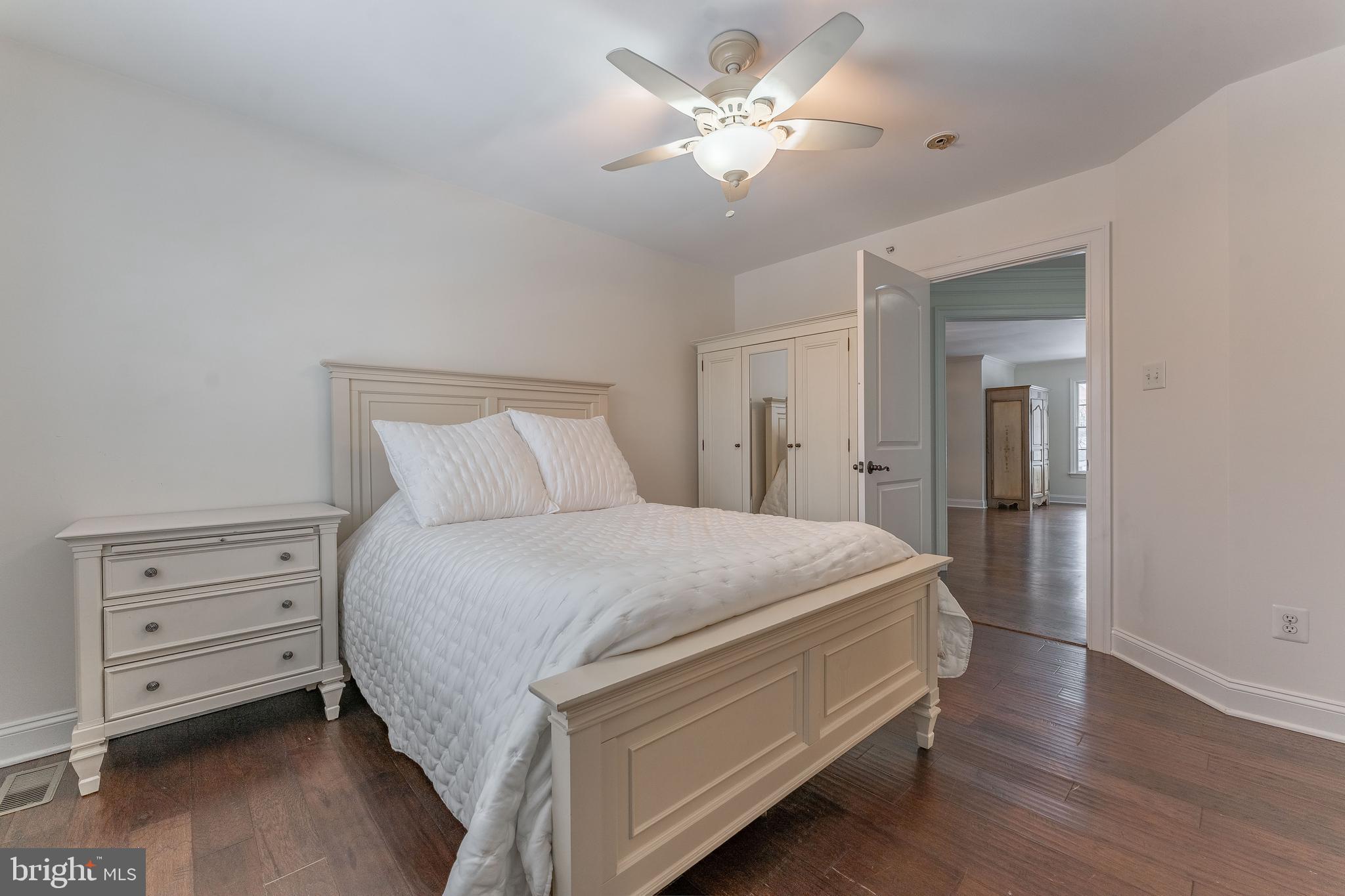 SPRINGTON CHASE - Residential