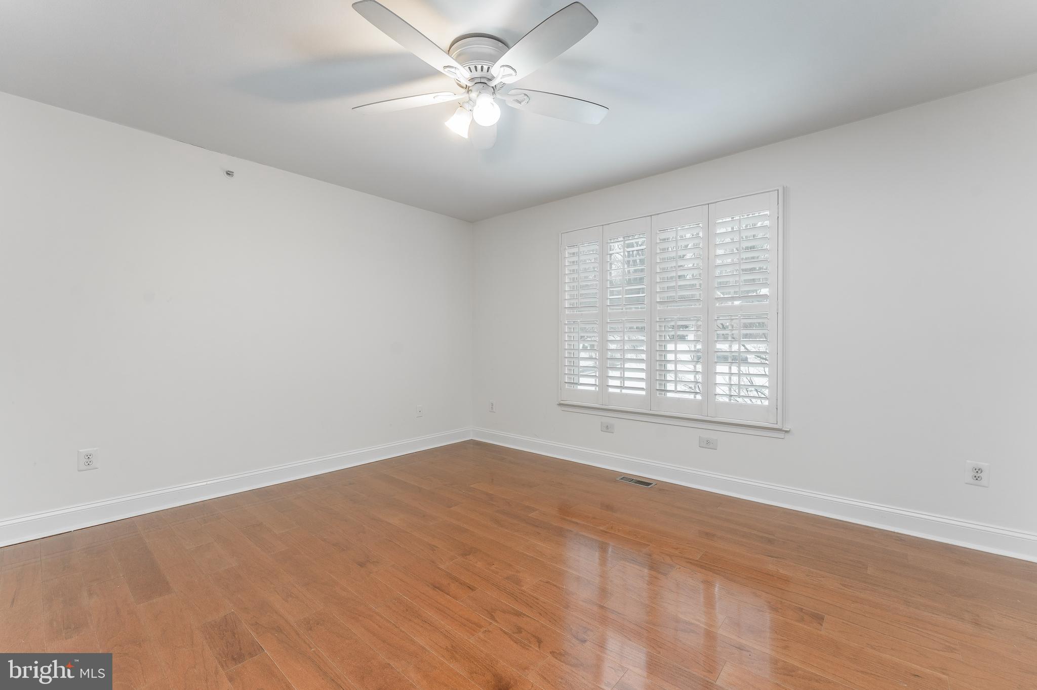 SPRINGTON CHASE - Residential