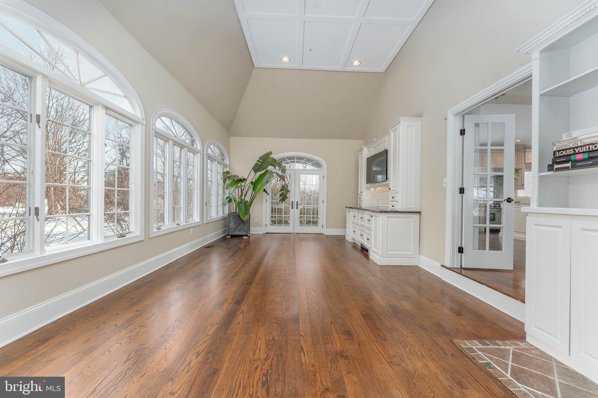 SPRINGTON CHASE - Residential