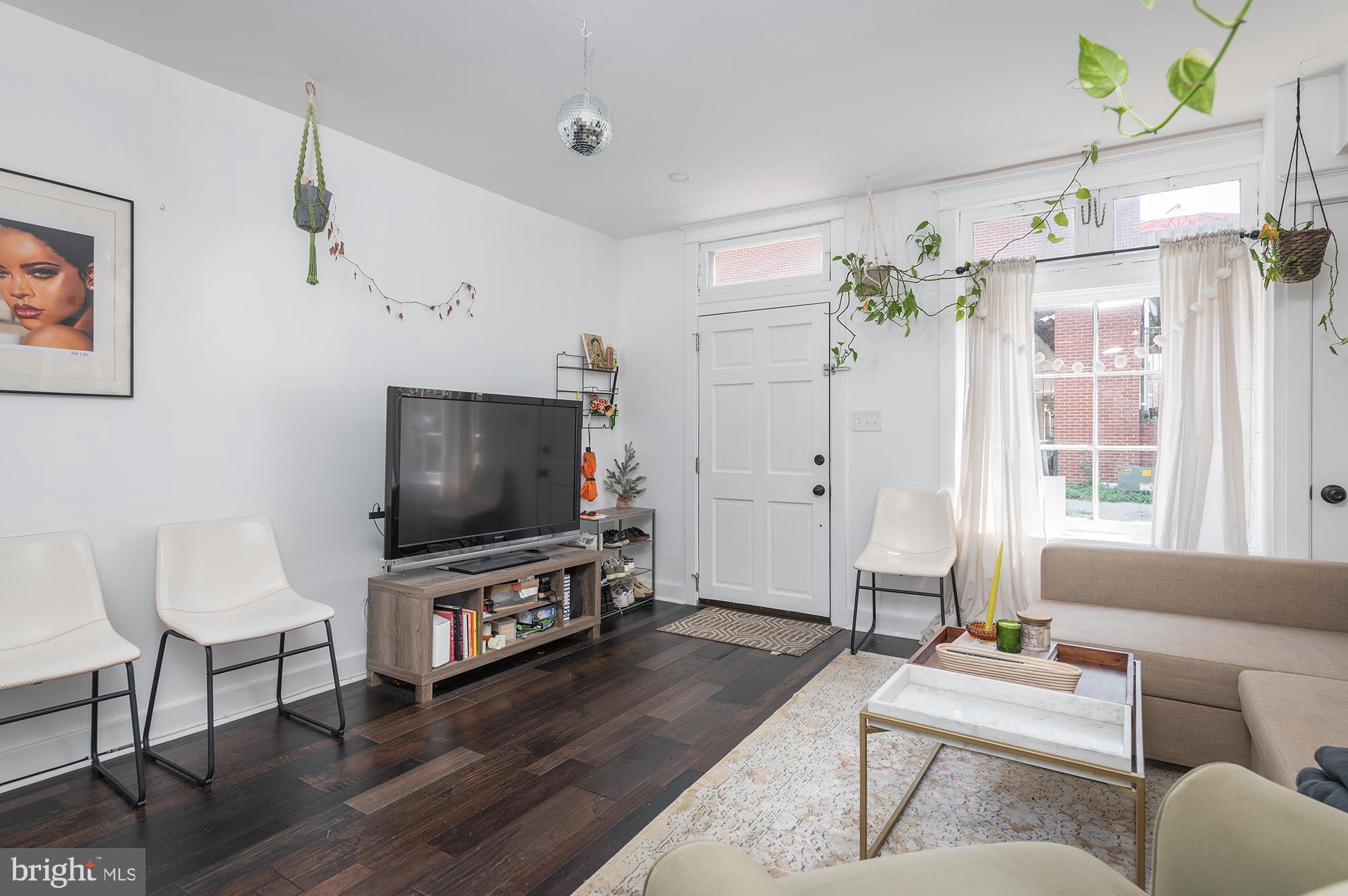 FELLS POINT HISTORIC DISTRICT - Residential Lease