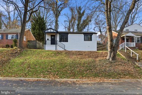 413 WILLIAMSBURG DRIVE SILVER SPRING MD 20901