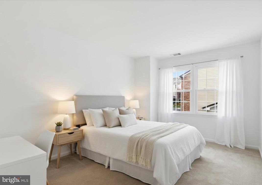 SOMERSET AT WESTRIDGE CO - Residential