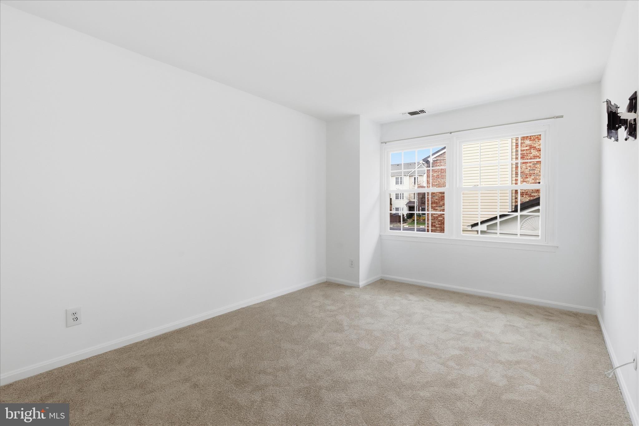 SOMERSET AT WESTRIDGE CO - Residential