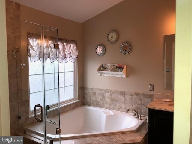 SOUTH RIDING - Residential