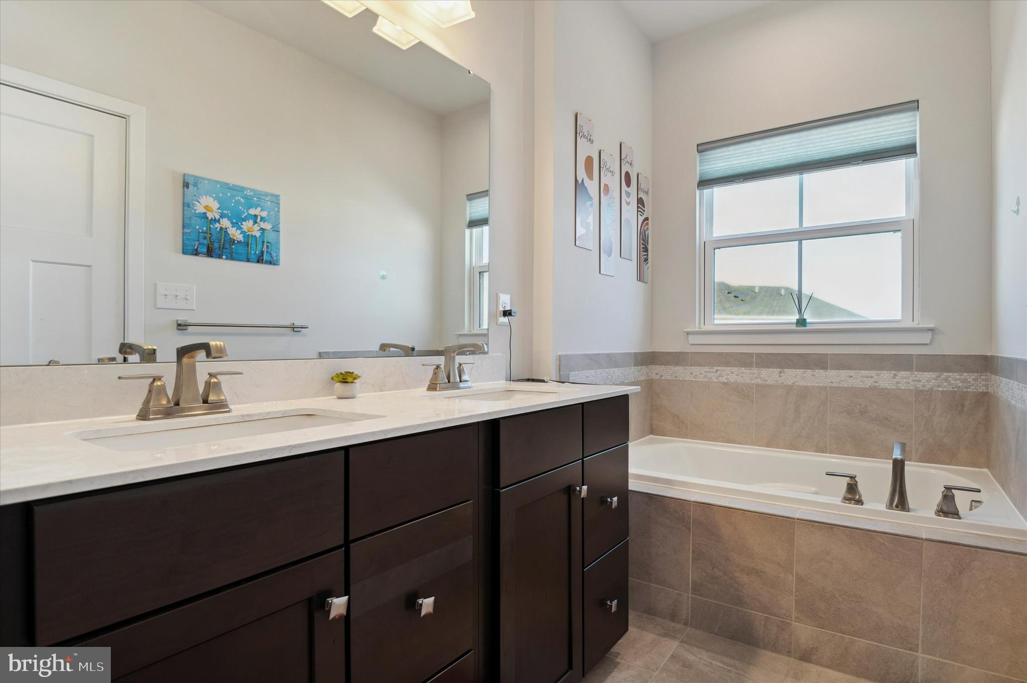 ATWATER - Residential Lease