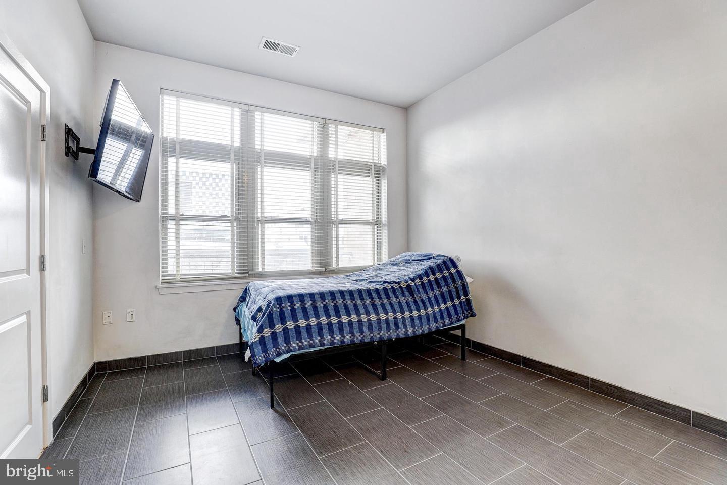 MOUNT VERNON PLACE HISTORIC DISTRICT - Residential