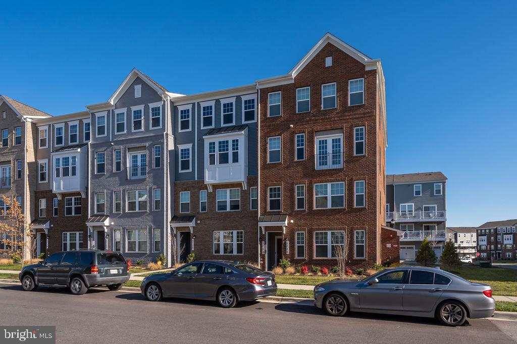 PARKSIDE AT WESTPHALIA - Residential Lease