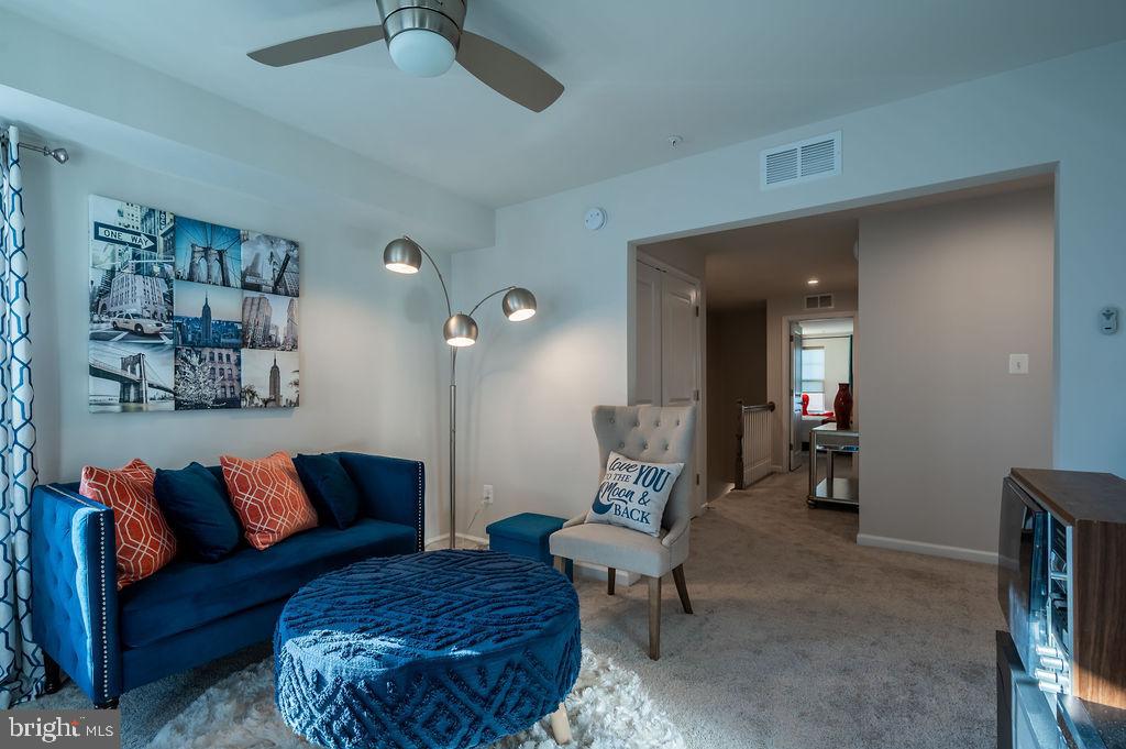 PARKSIDE AT WESTPHALIA - Residential Lease