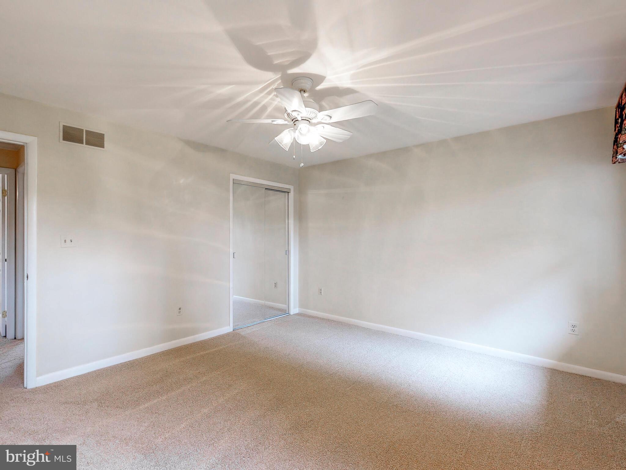 MOUNT HEBRON - Residential