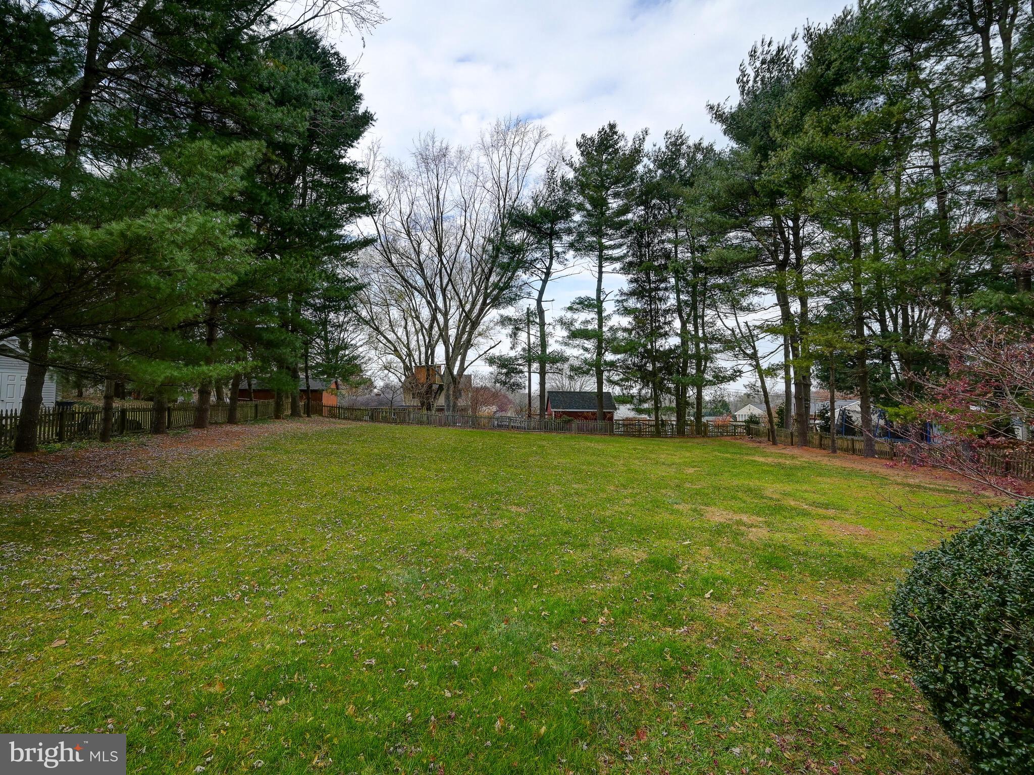 MOUNT HEBRON - Residential