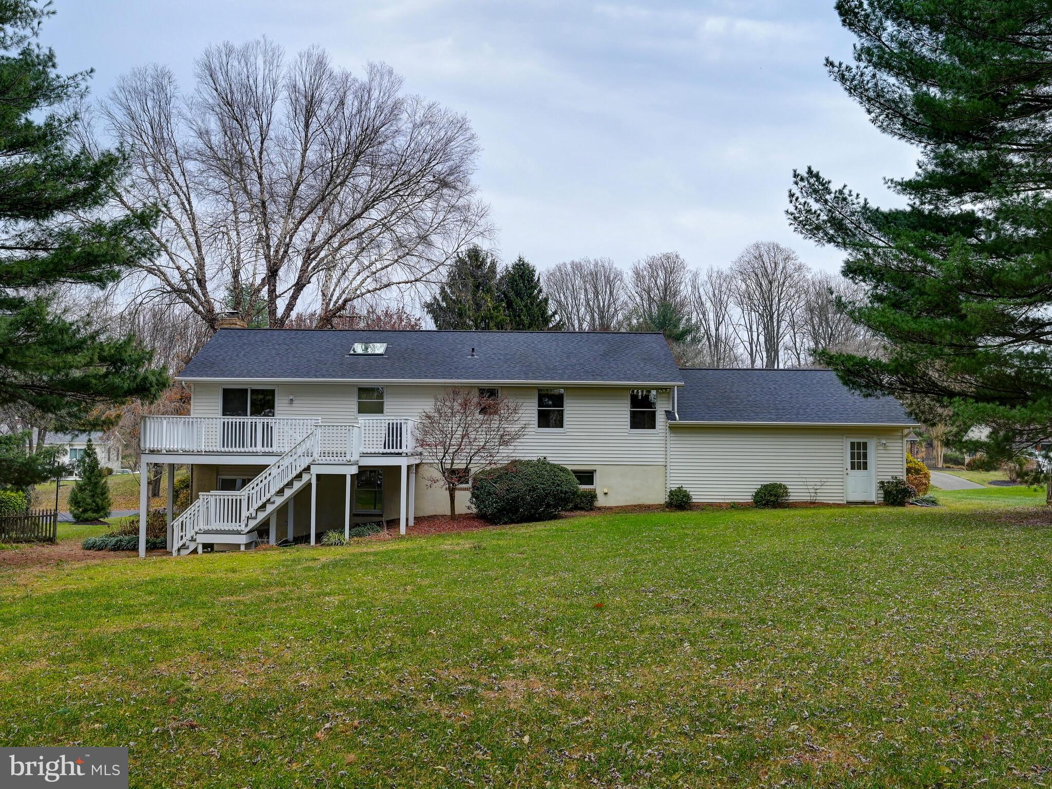 MOUNT HEBRON - Residential