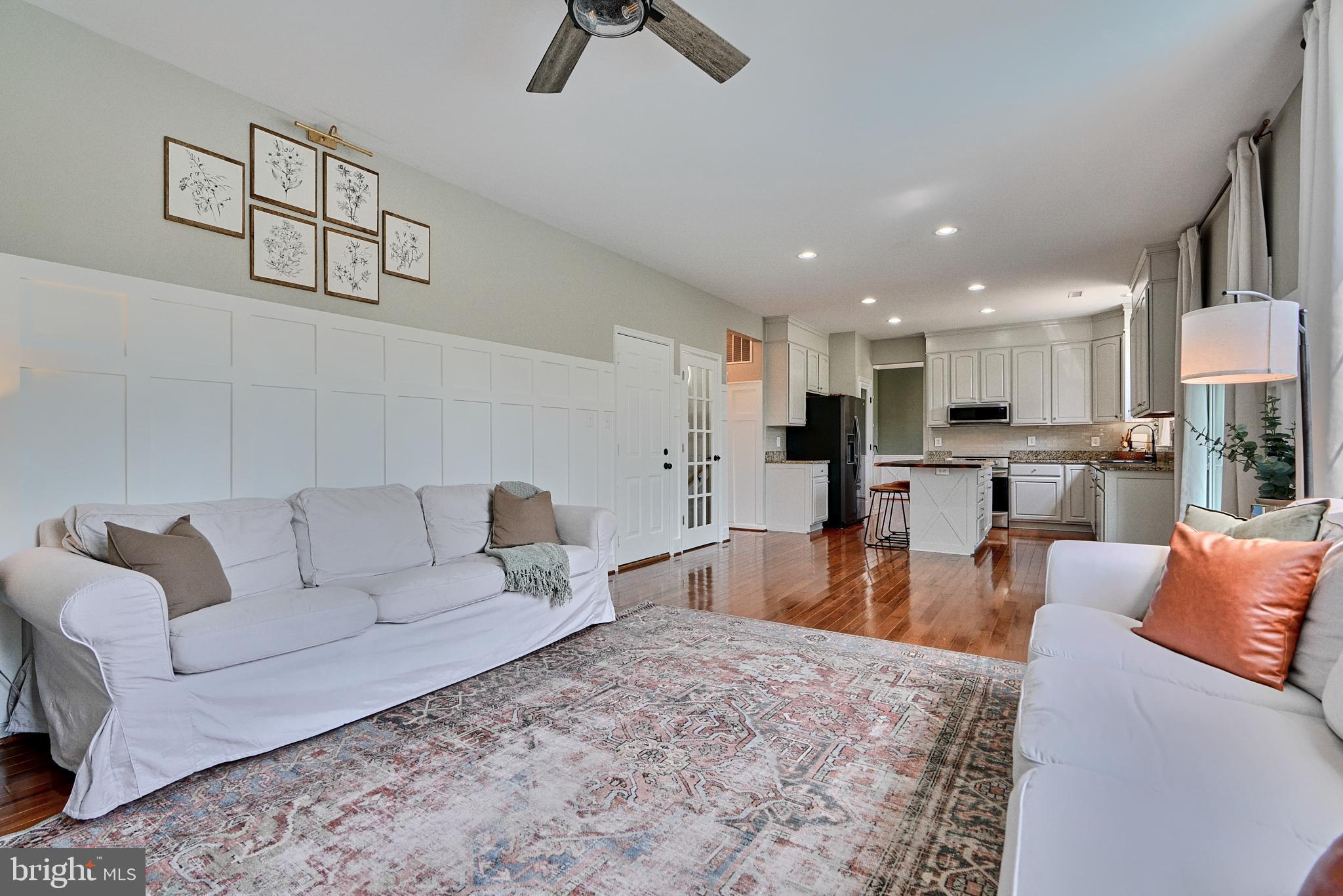 GREEN HILL MANOR - Residential