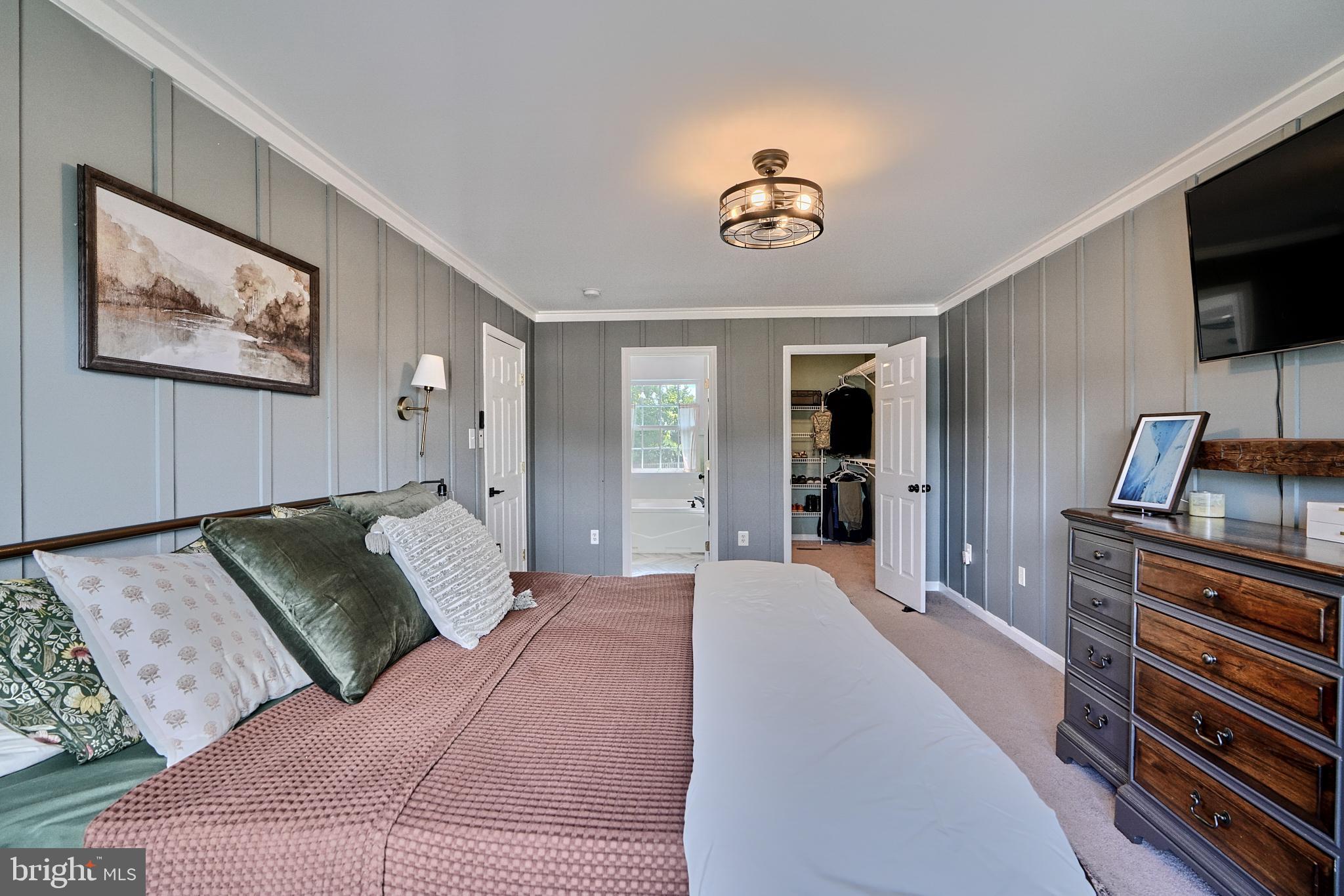 GREEN HILL MANOR - Residential