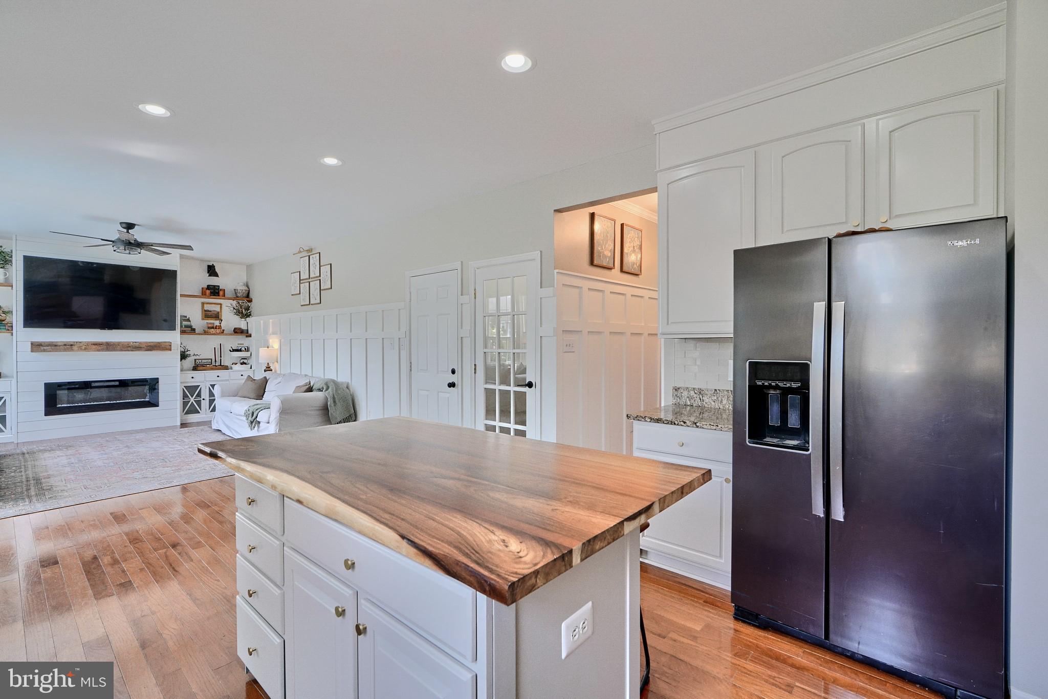 GREEN HILL MANOR - Residential