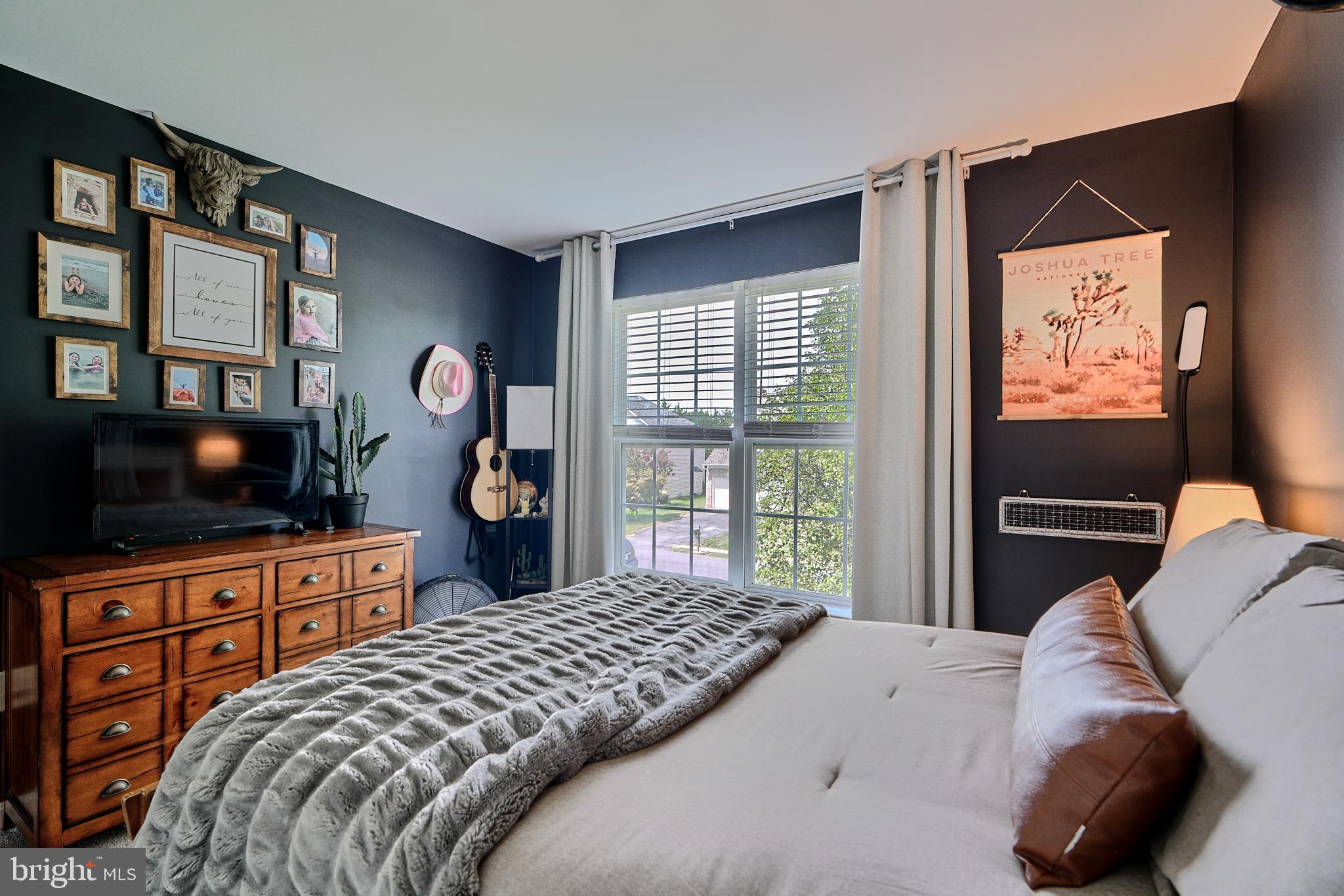 GREEN HILL MANOR - Residential