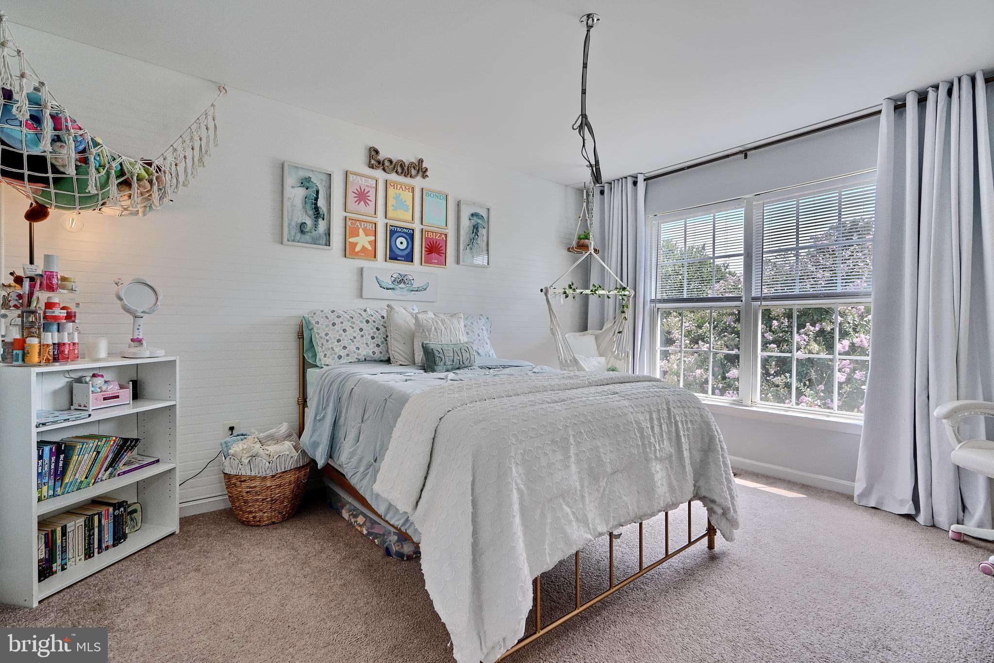 GREEN HILL MANOR - Residential