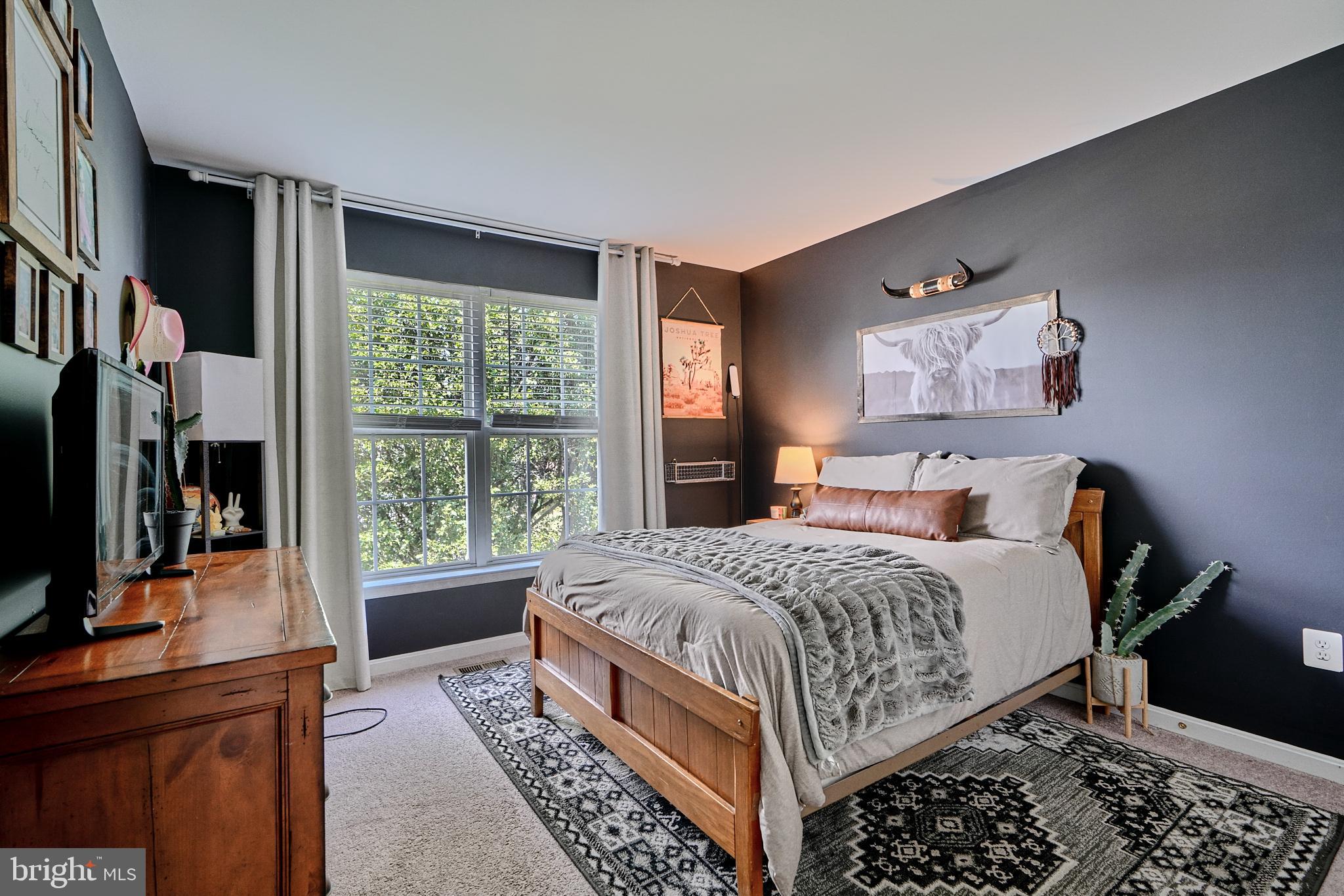 GREEN HILL MANOR - Residential