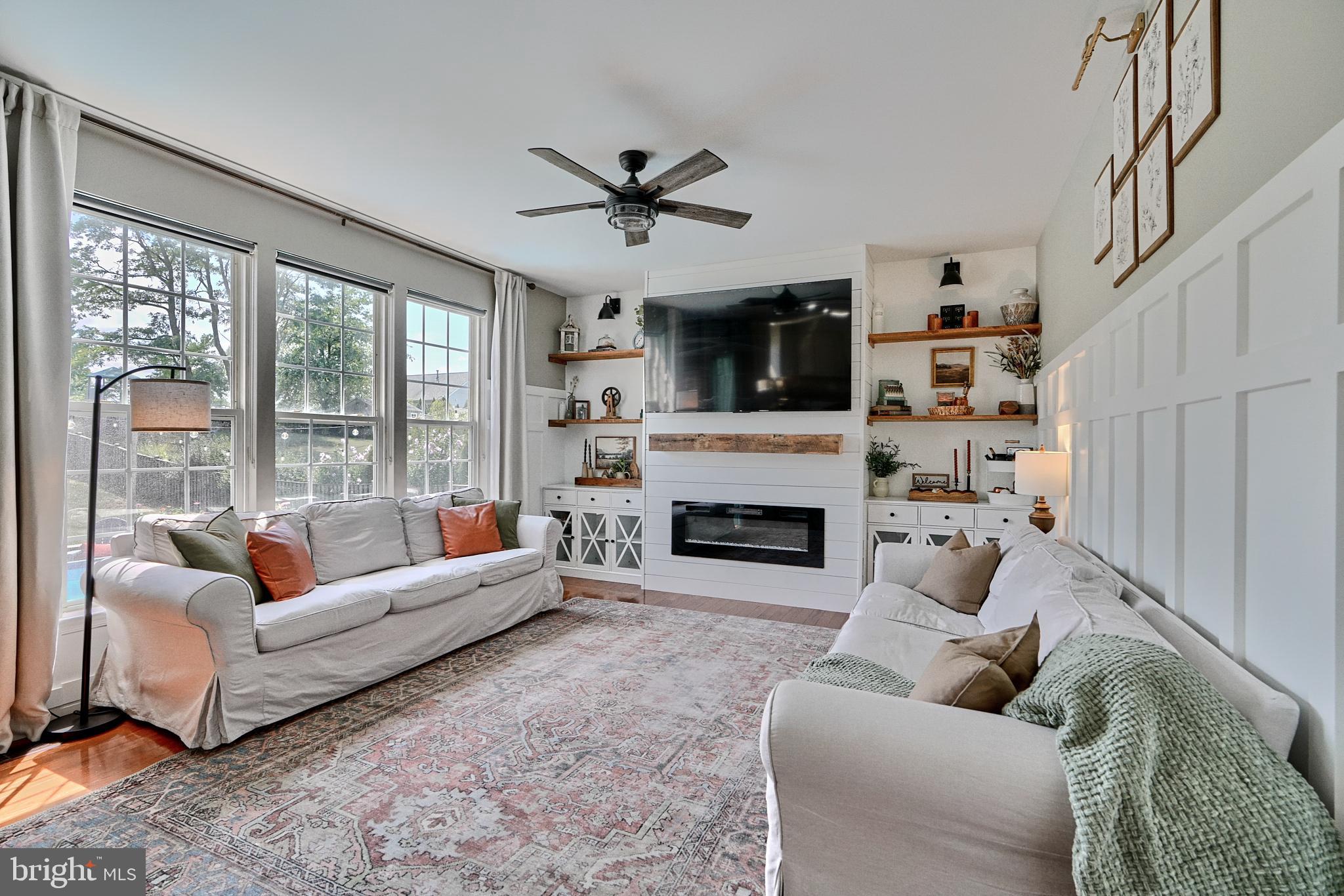 GREEN HILL MANOR - Residential