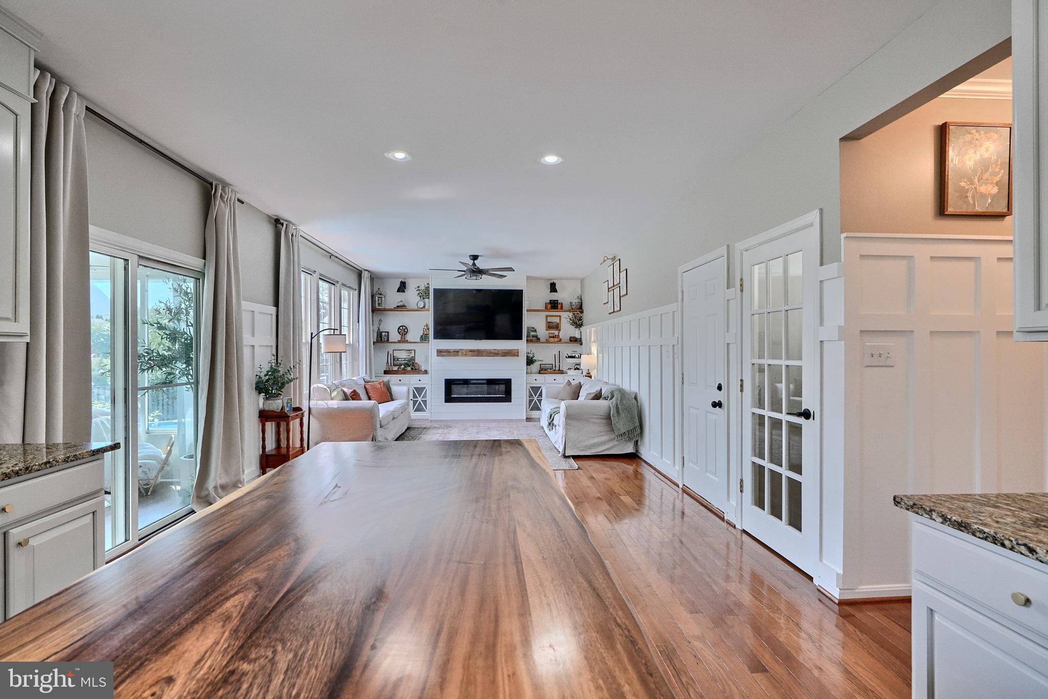 GREEN HILL MANOR - Residential