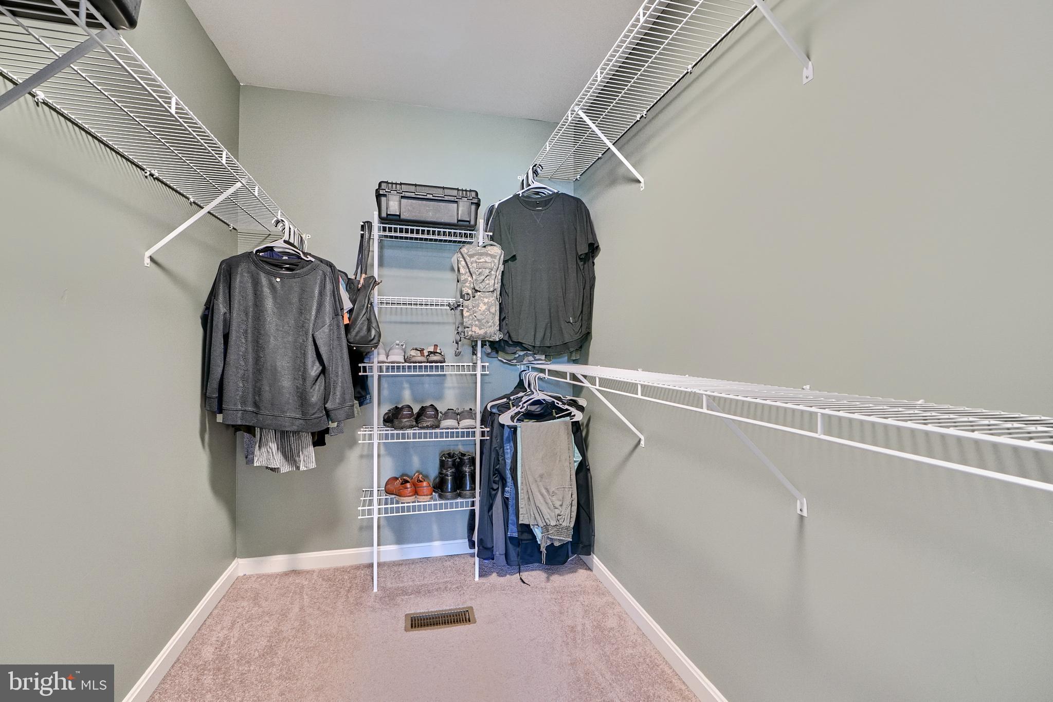 GREEN HILL MANOR - Residential