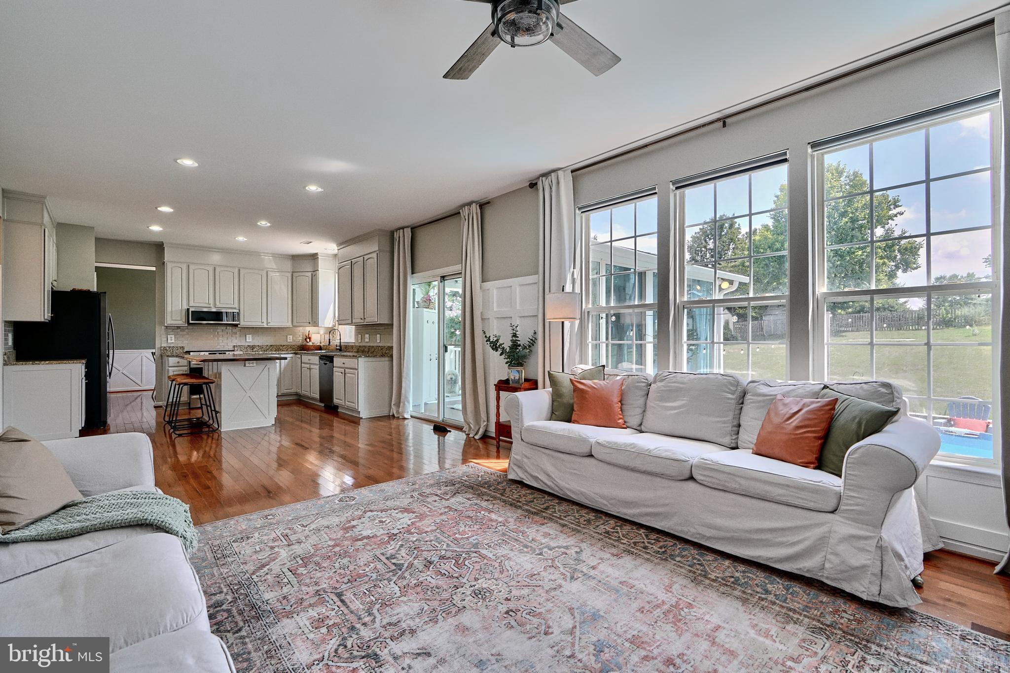 GREEN HILL MANOR - Residential