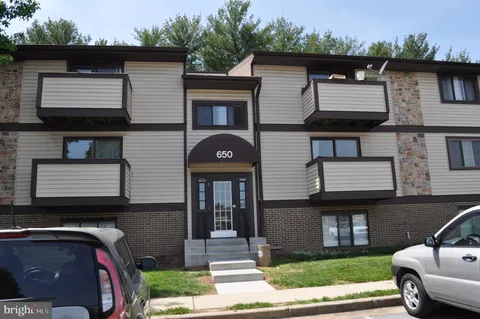 650 Heather Ridge Drive Unit 12L, Frederick, MD MLS: MDFR2064252