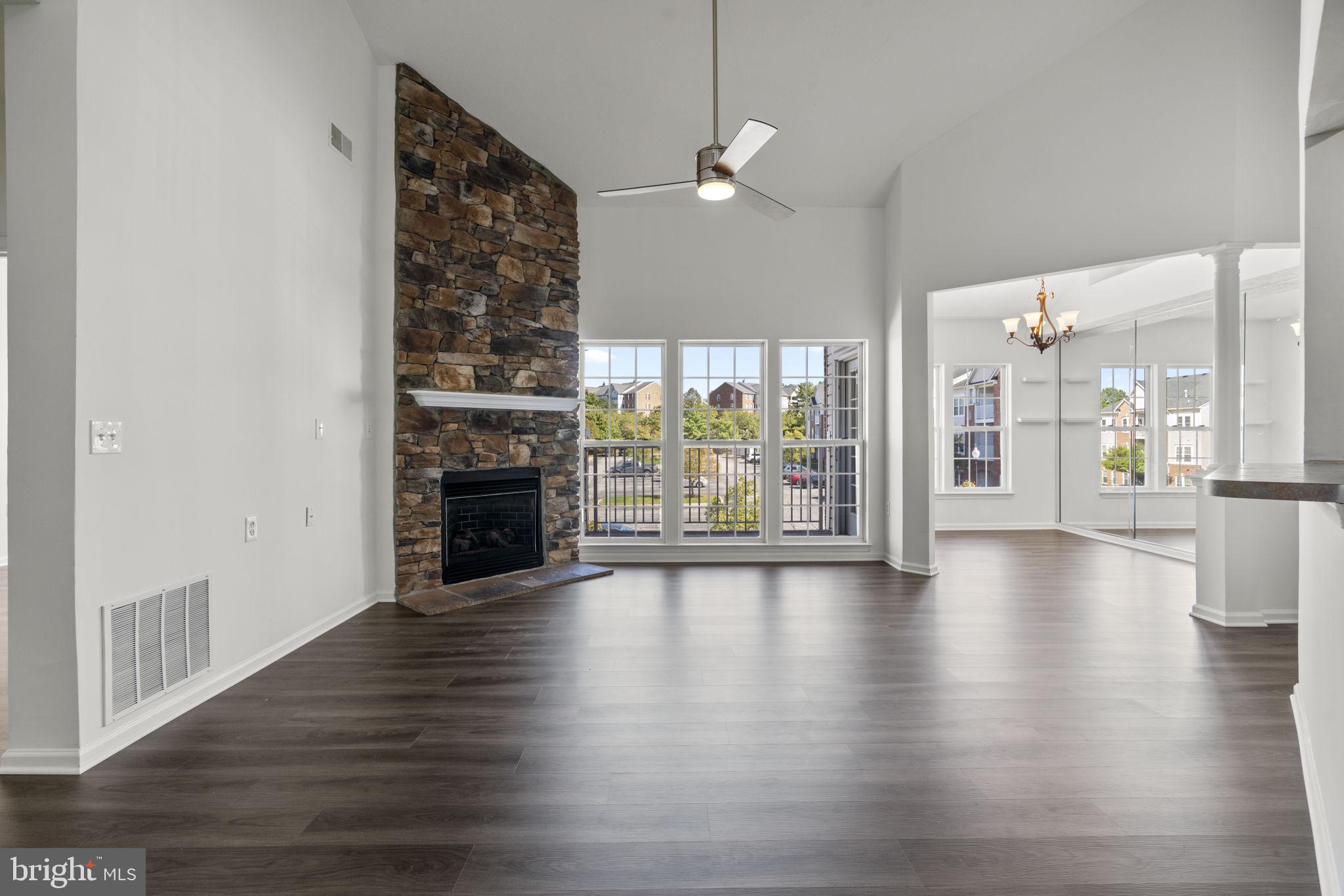 2495 AMBER ORCHARD COURT E 301