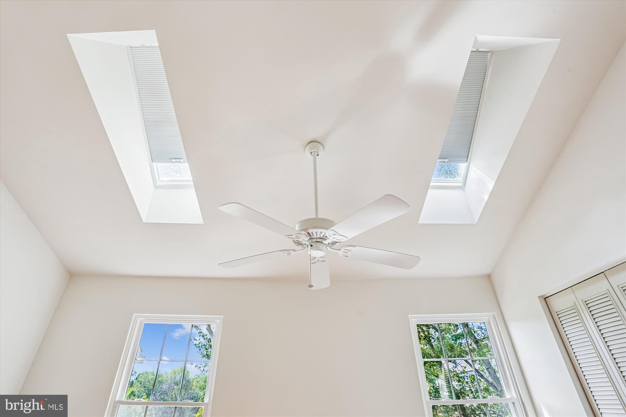 SILVER SPRING CNTRY CLUB - Residential