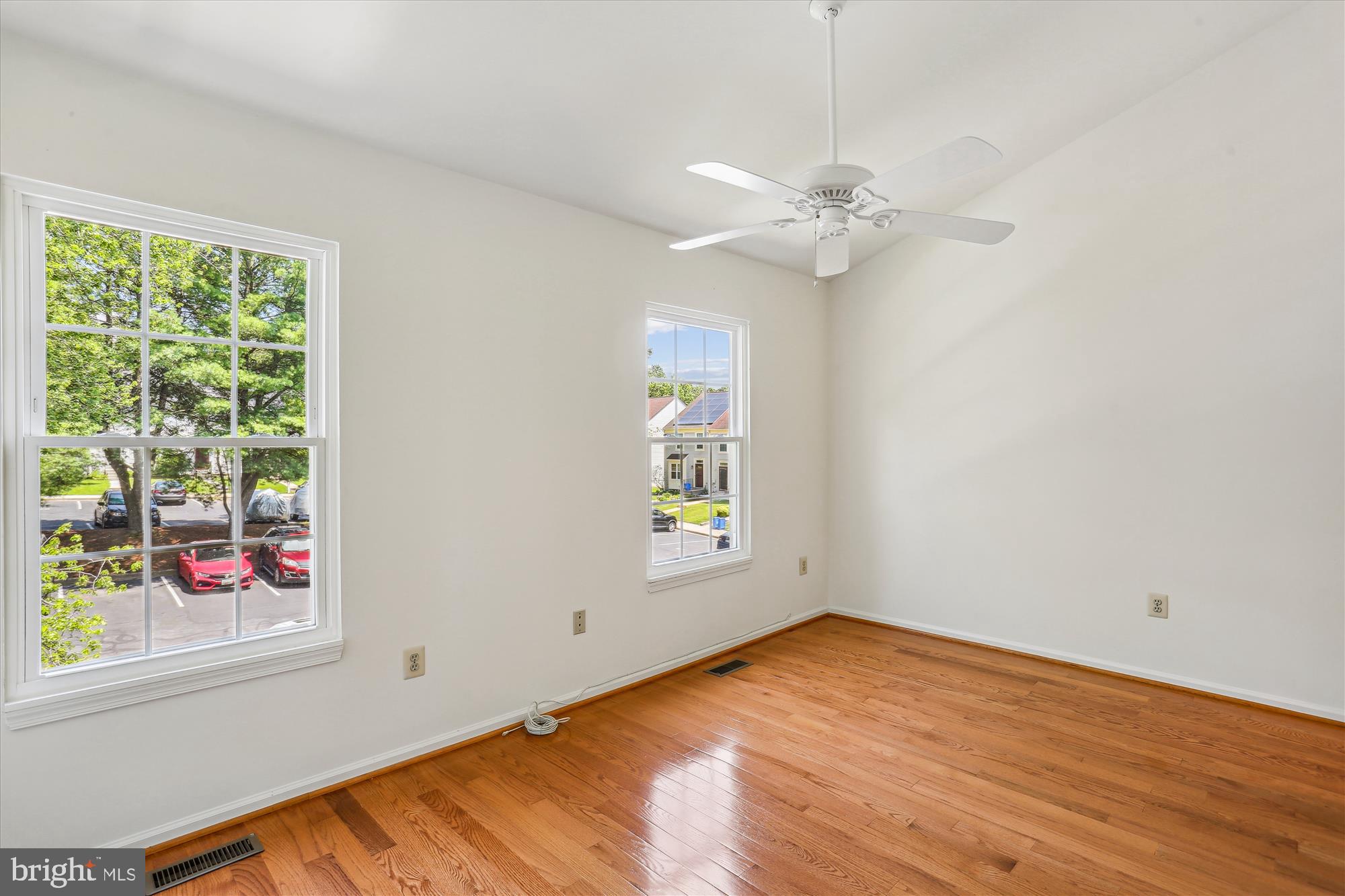 SILVER SPRING CNTRY CLUB - Residential