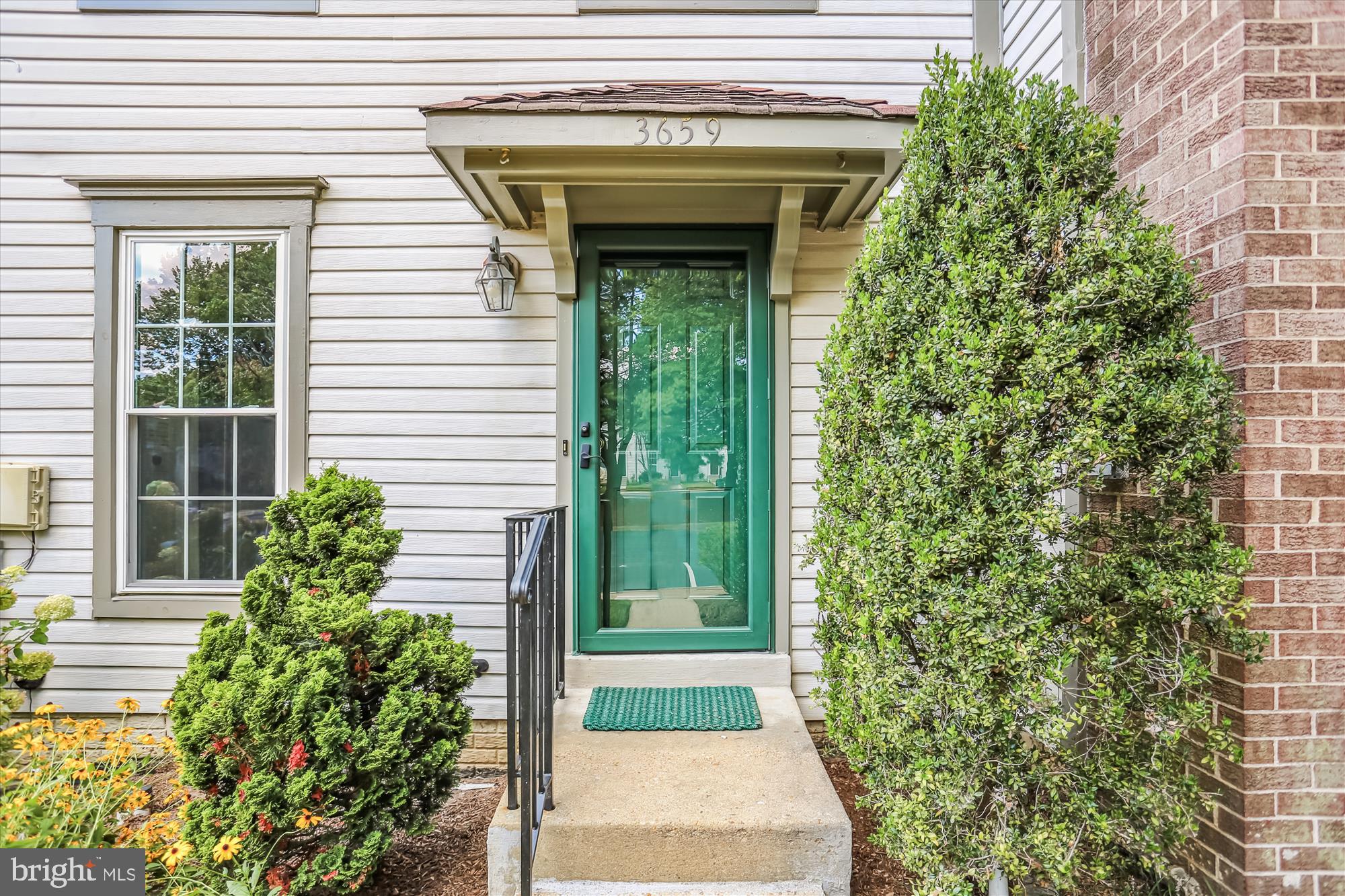 3659 CHILDRESS TERRACE