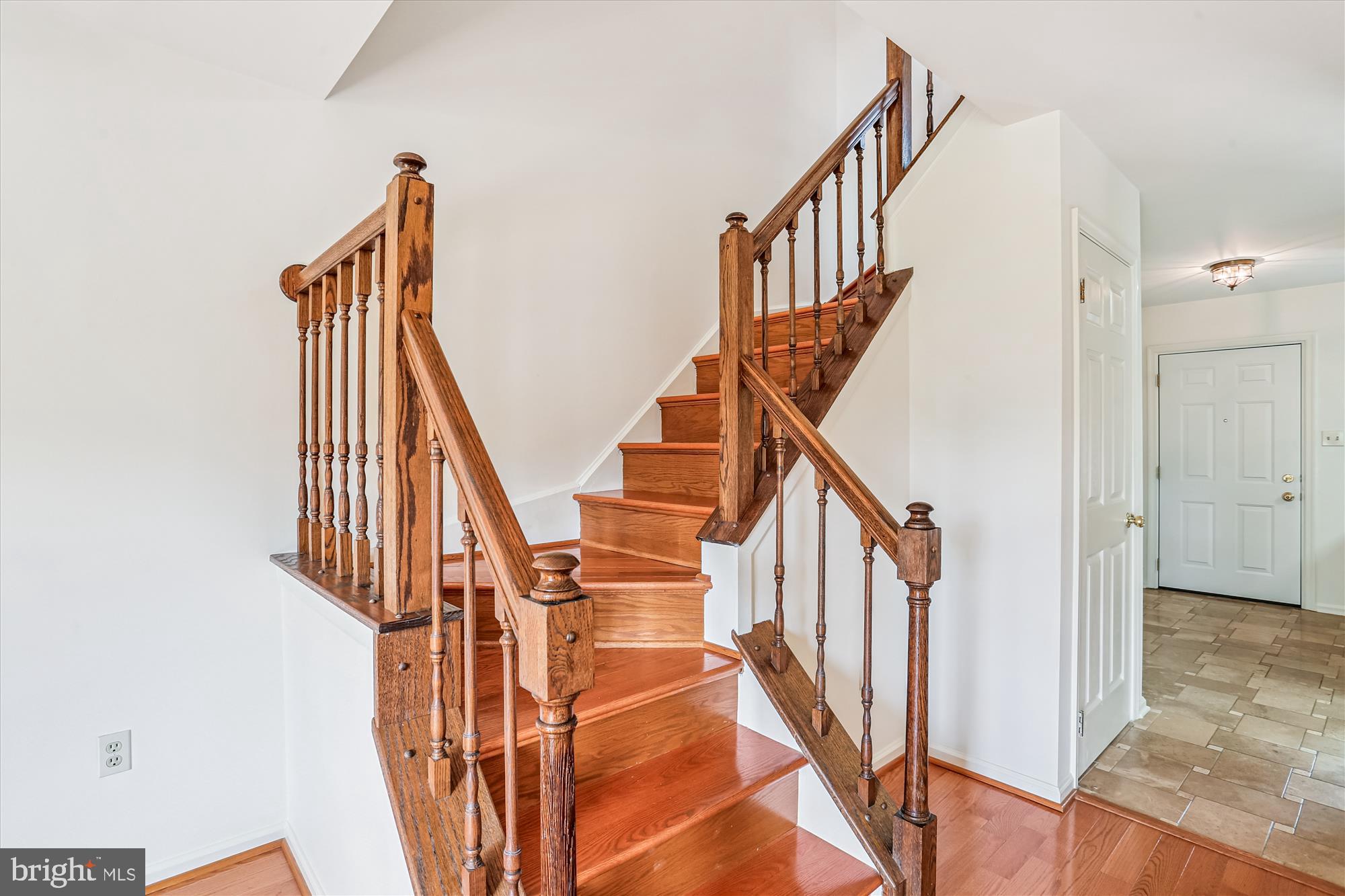 SILVER SPRING CNTRY CLUB - Residential