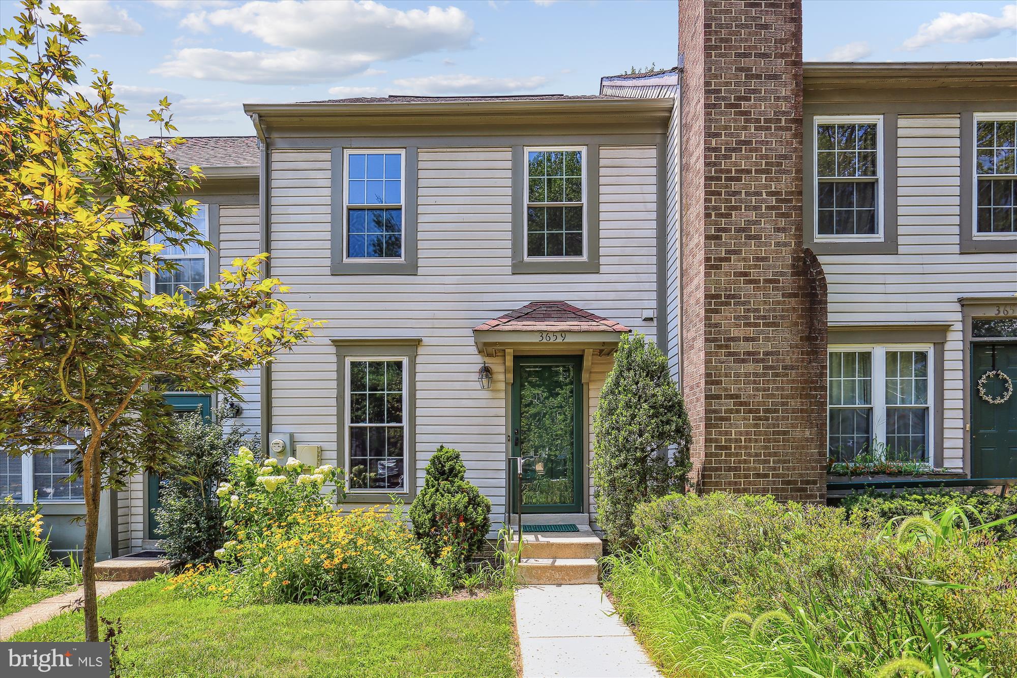 3659 CHILDRESS TERRACE