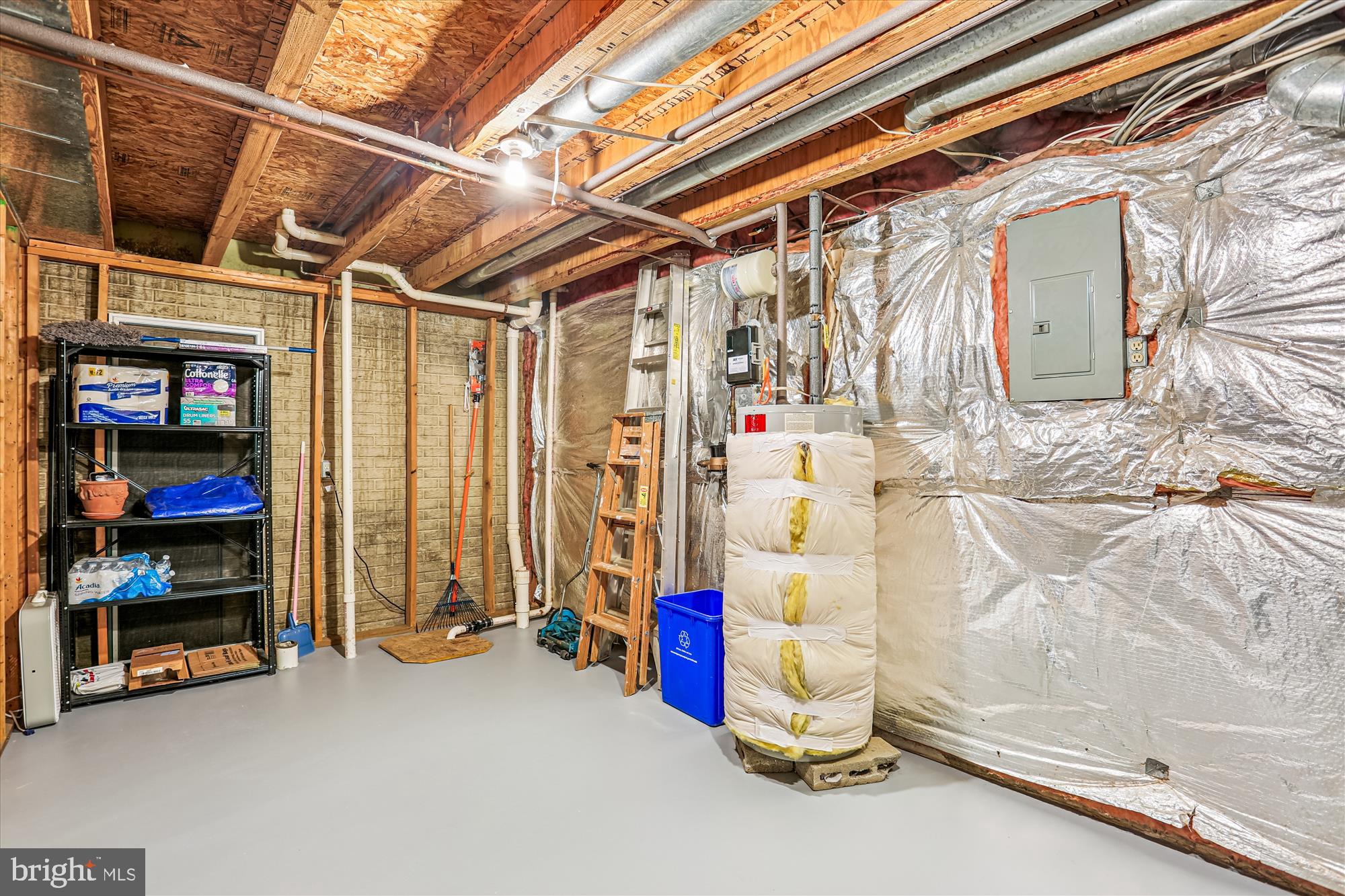 SILVER SPRING CNTRY CLUB - Residential