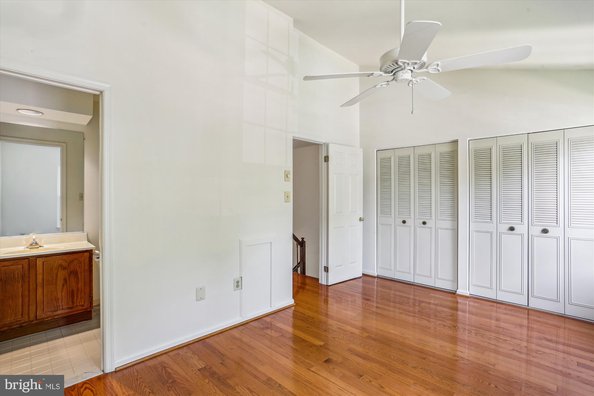 SILVER SPRING CNTRY CLUB - Residential