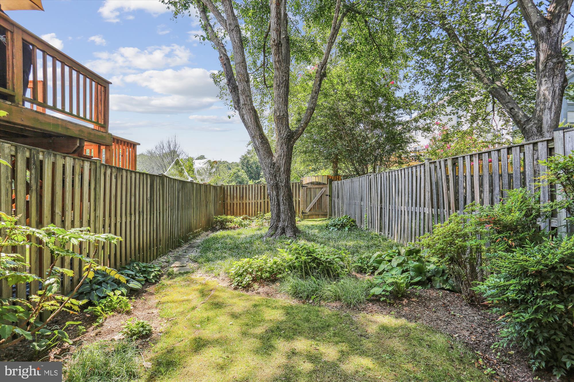 SILVER SPRING CNTRY CLUB - Residential