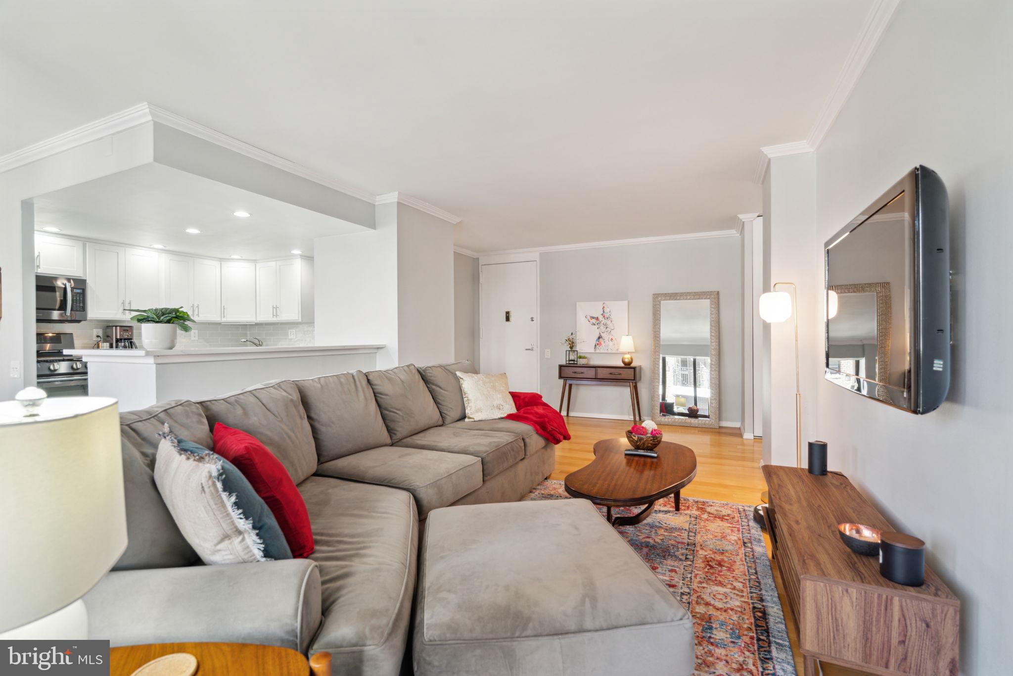 1326 SPRUCE STREET 42 803