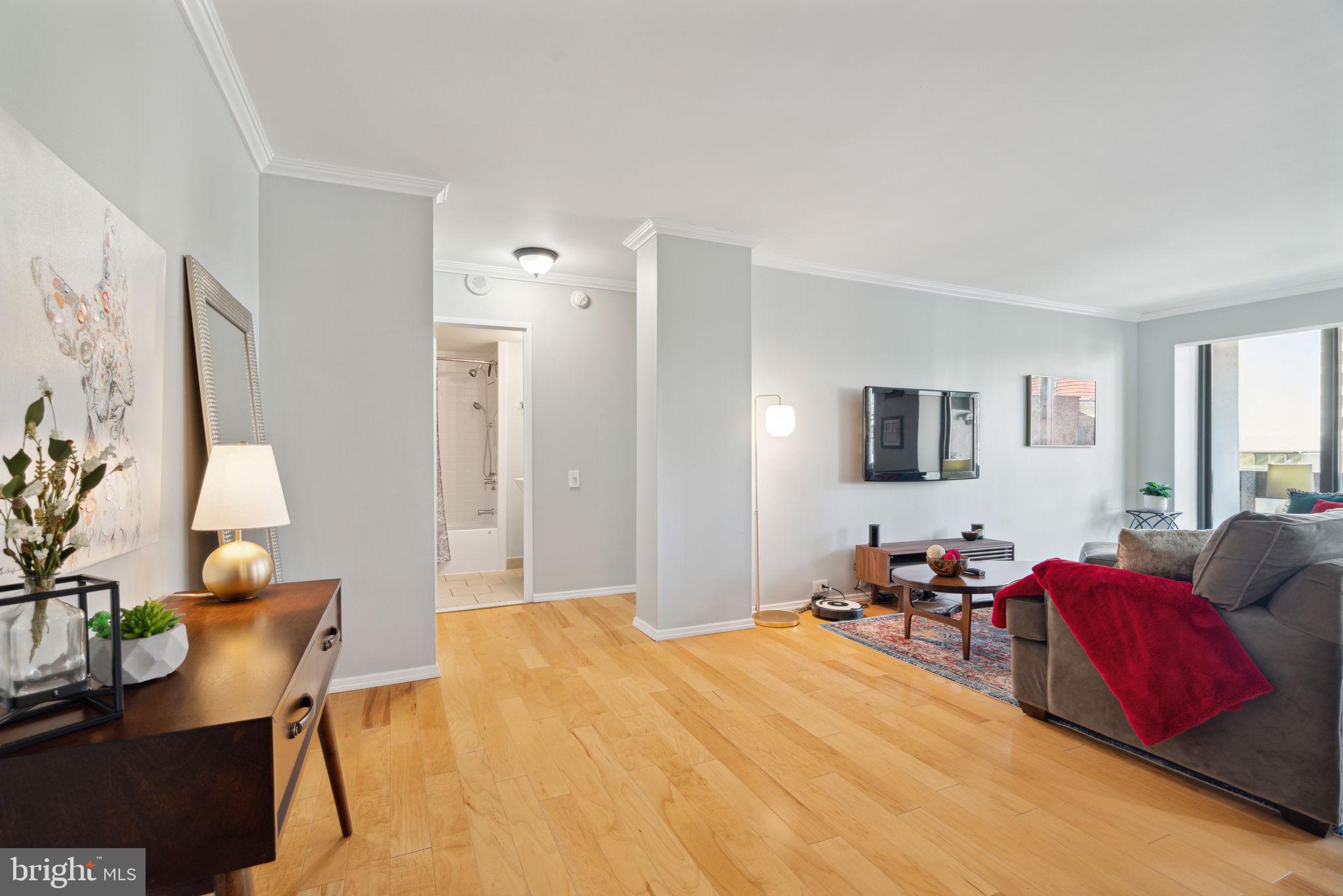 1326 SPRUCE STREET 42 803