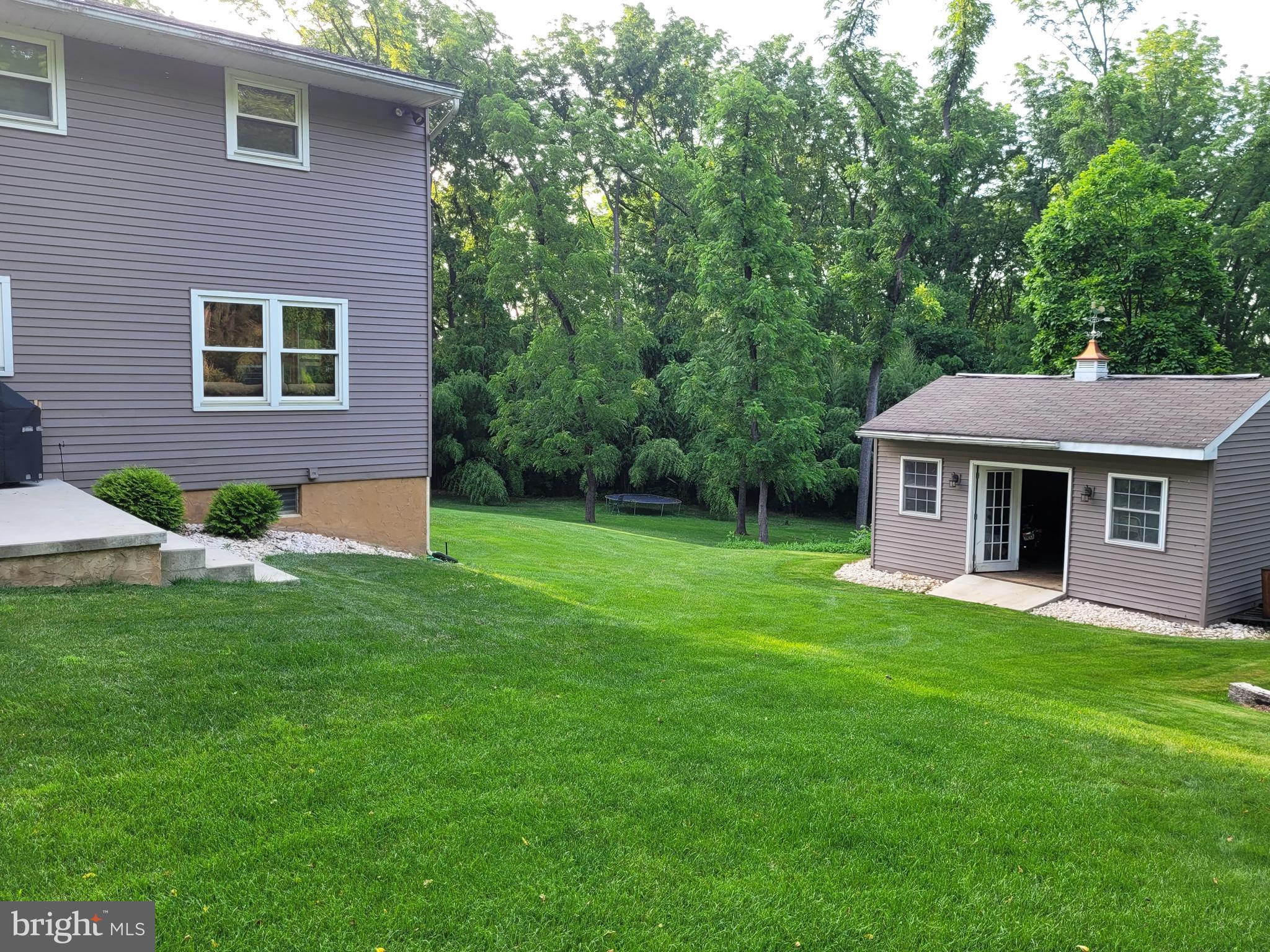 540 WEDGEWOOD DRIVE