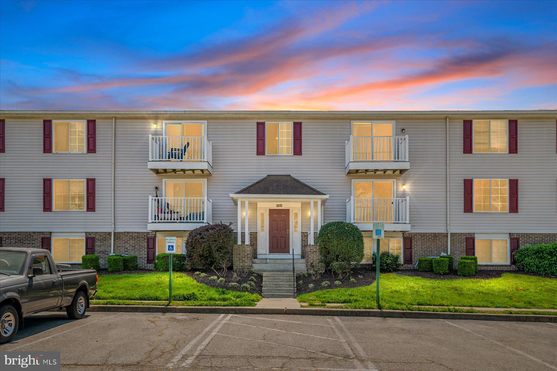 CHESTERFIELD GARDEN CONDOMINIUM - Residential