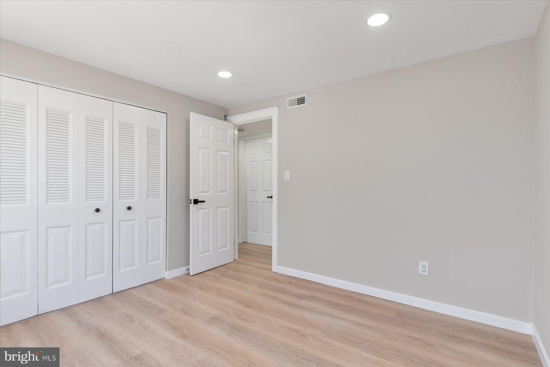 CHESTERFIELD GARDEN CONDOMINIUM - Residential