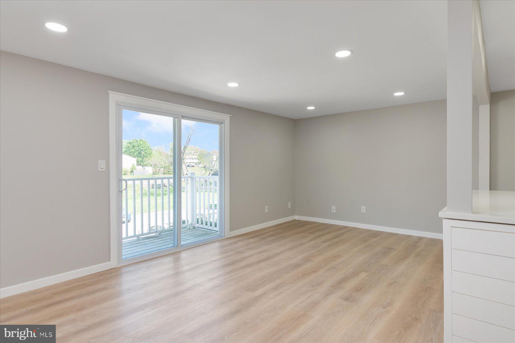 CHESTERFIELD GARDEN CONDOMINIUM - Residential